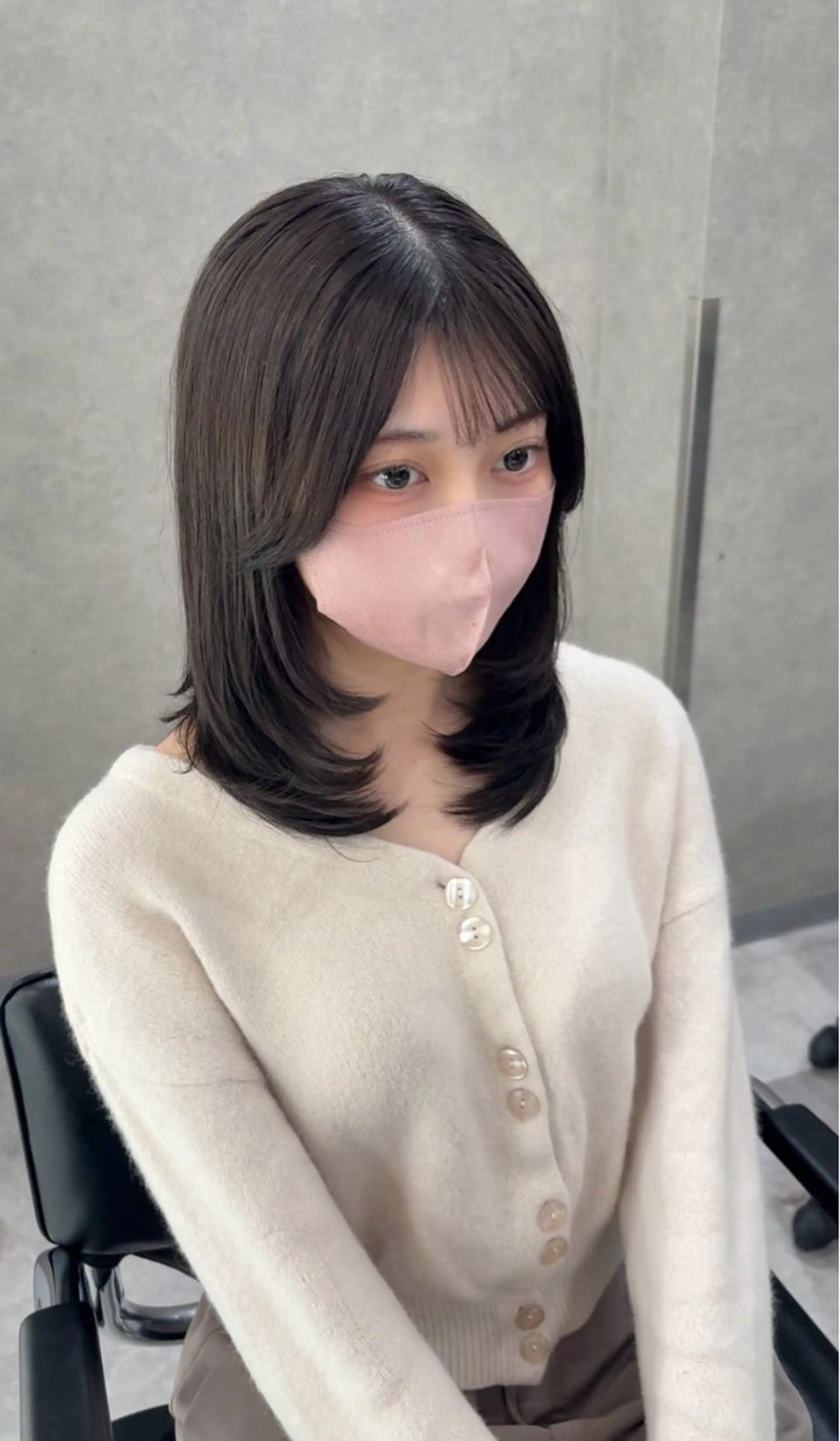 ミディアム カット ヘアカラー REDEAL ope. 大宮所属・がわ/ハイレイヤー /ハイトーンカラーのヘアスタイル