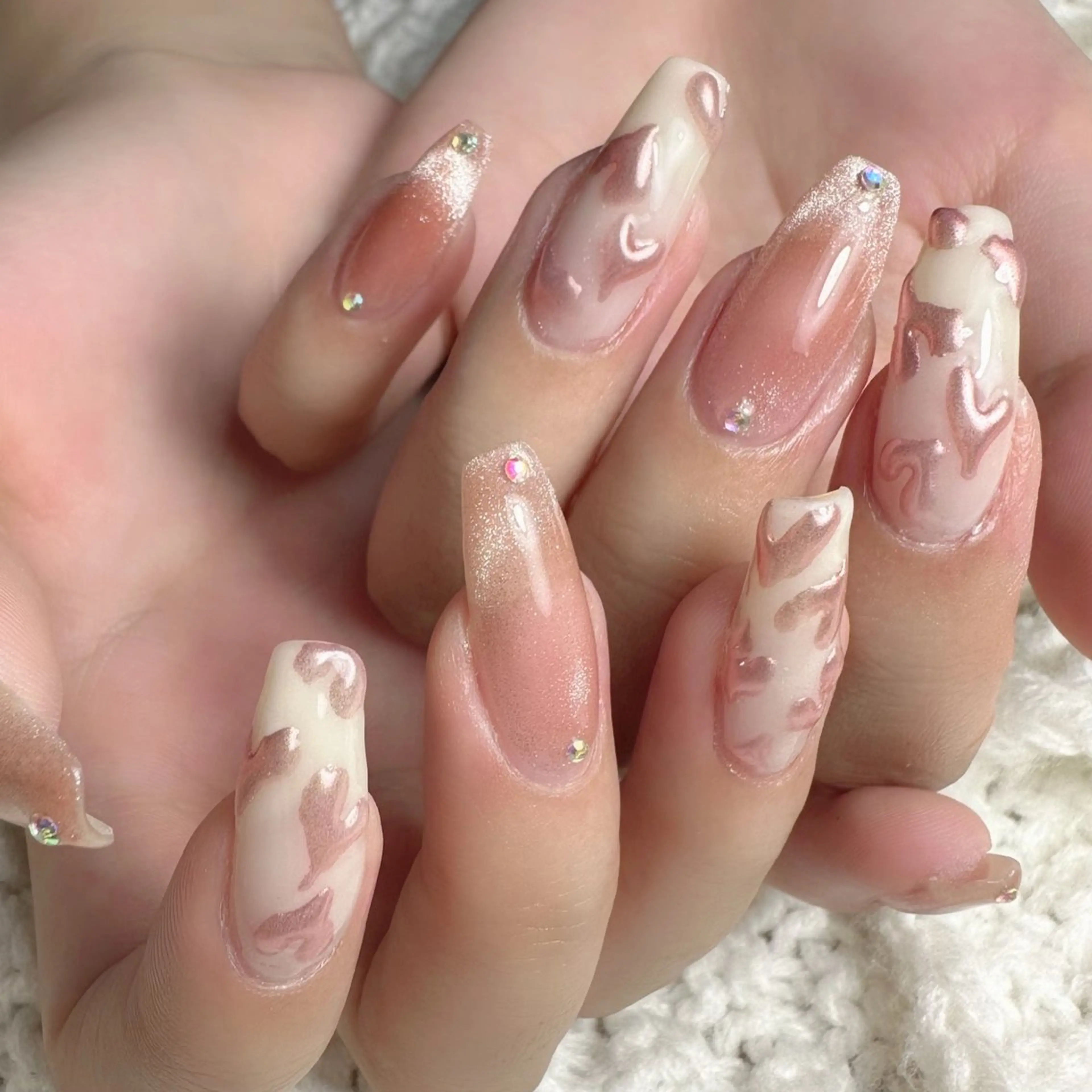 ネイル 新山 聖のネイルデザイン