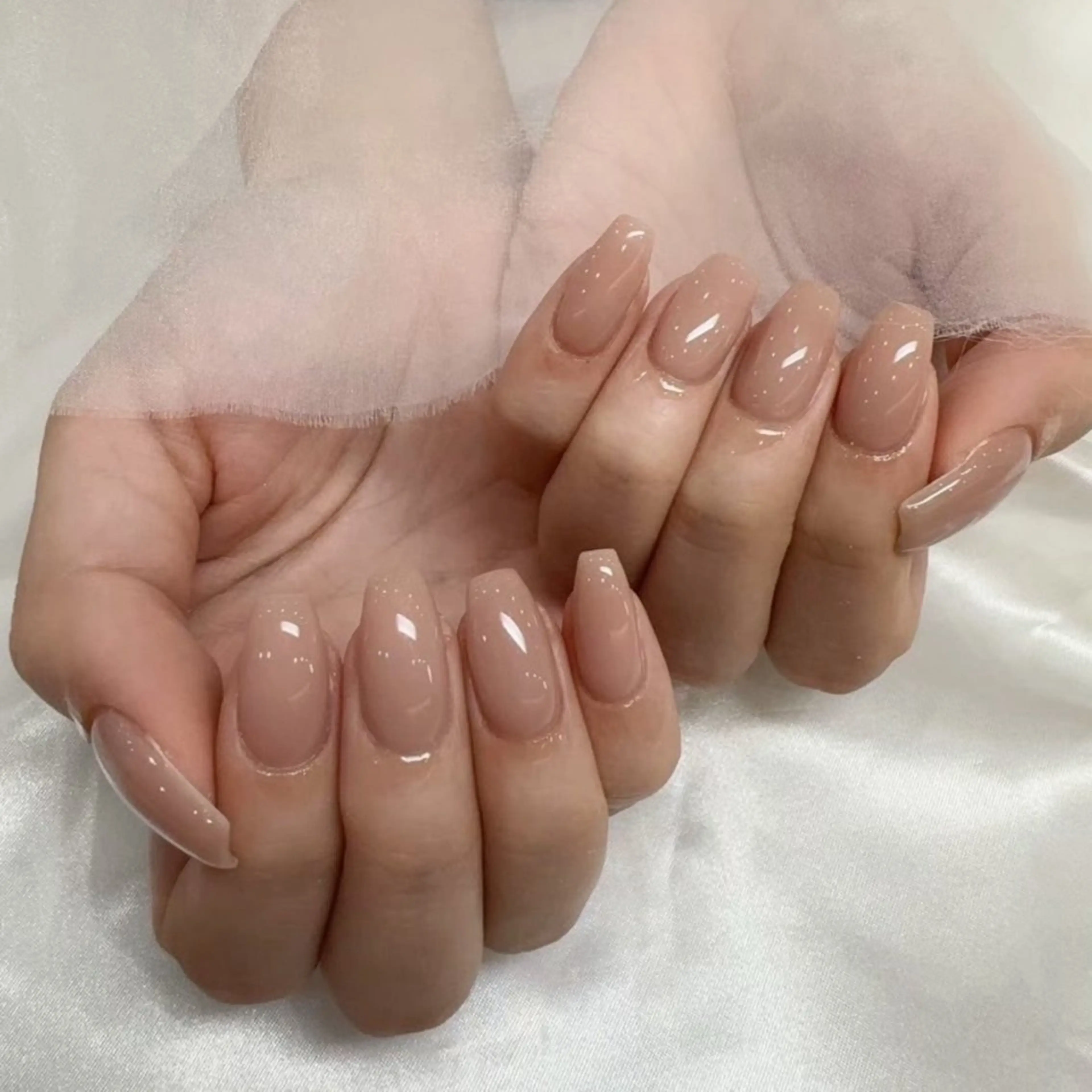 ネイル Raviy渋谷本店所属・Raviy yuinaのネイルデザイン