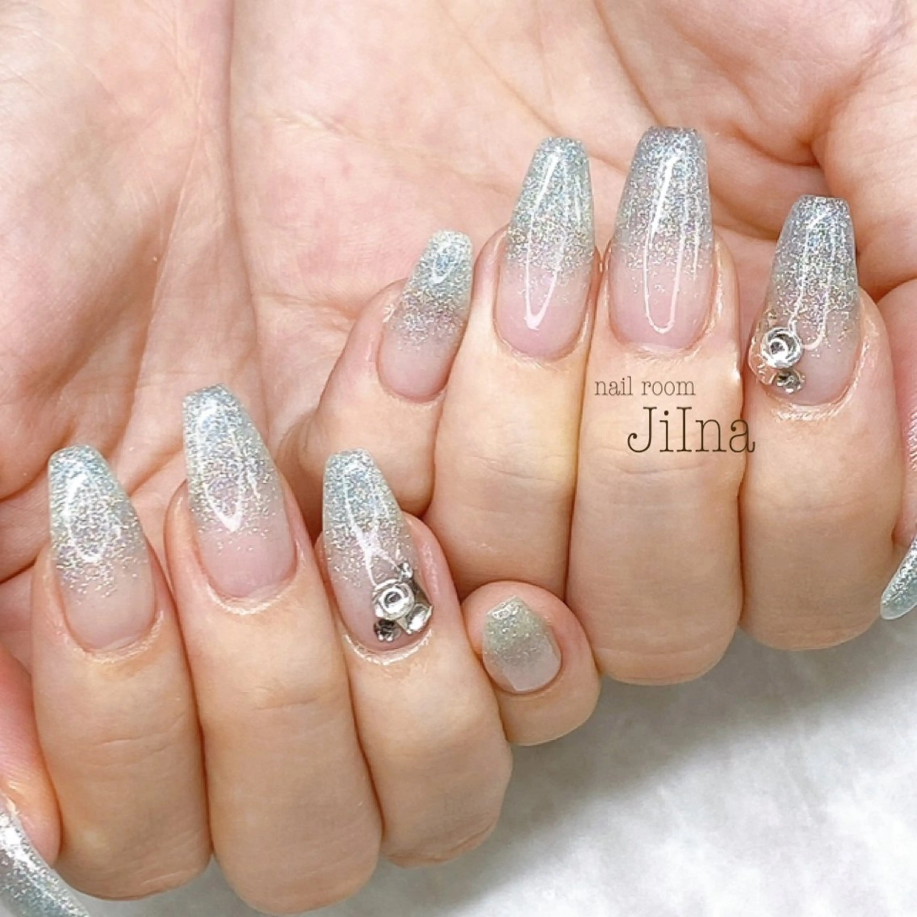 ネイル JiIna nailのネイルデザイン