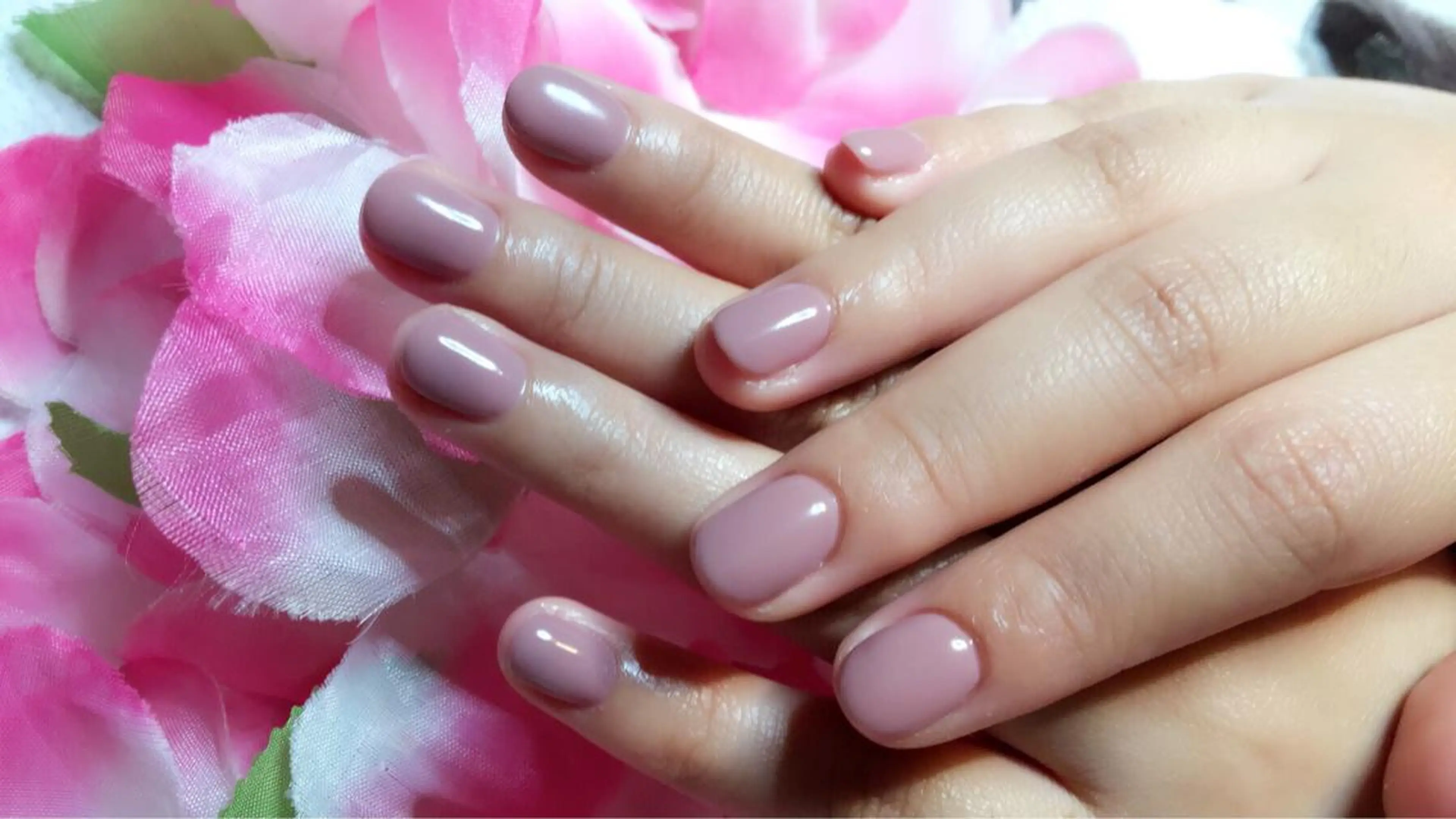 ショート ネイル ハンドネイル 長さ出し専門 nynaのネイルデザイン