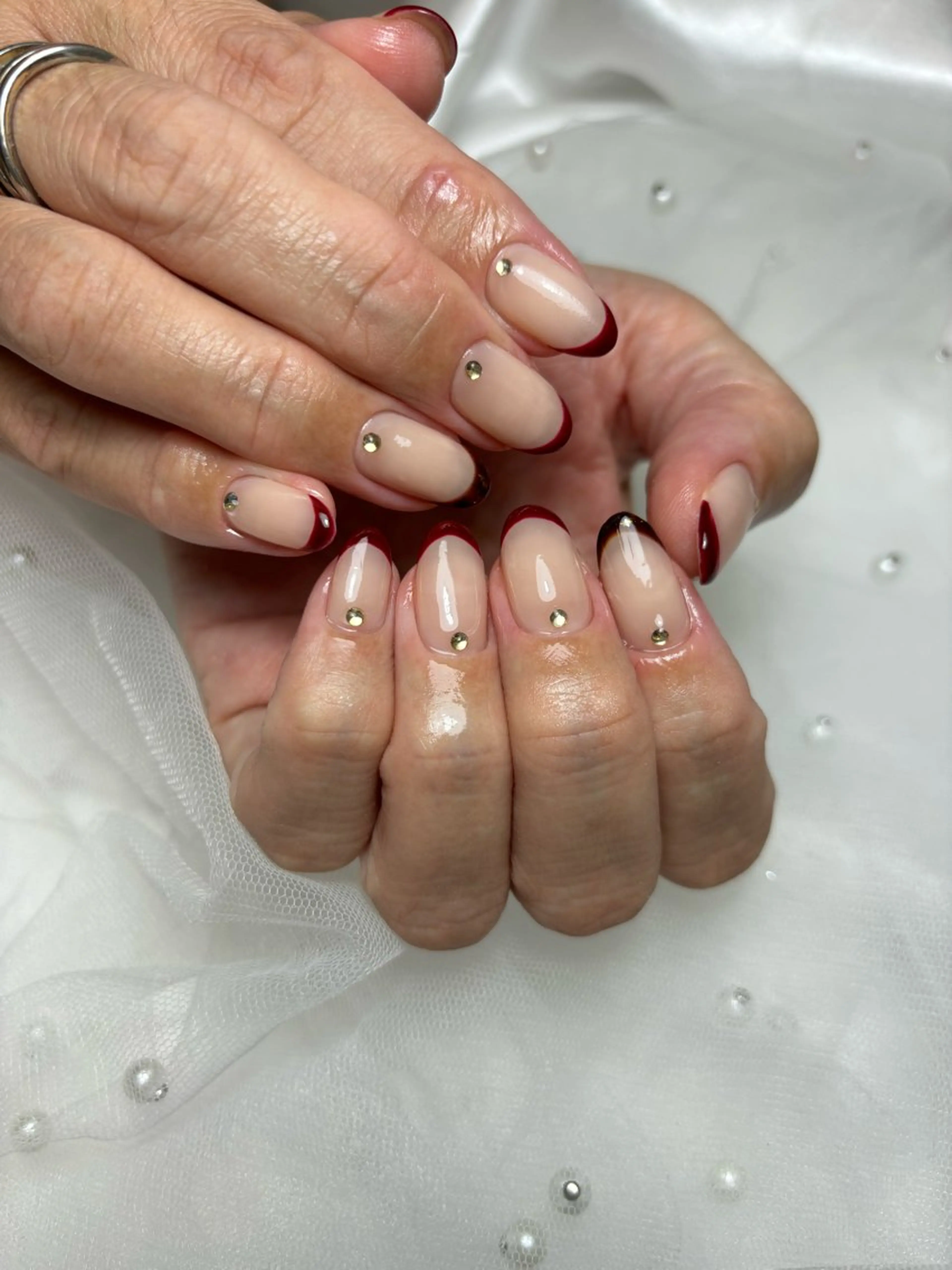 ネイル ハンドネイル nail salon Ni-i-naのネイルデザイン