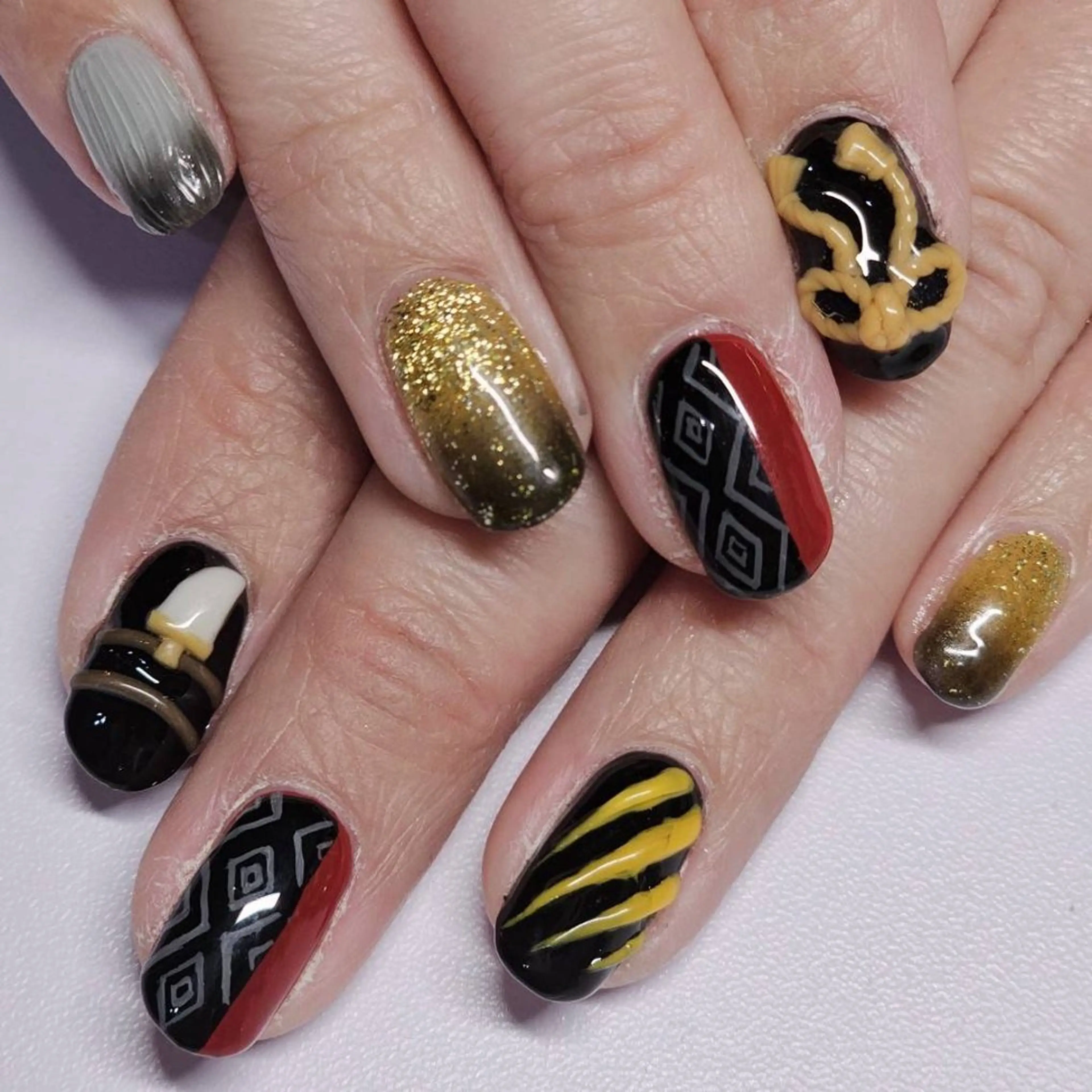 ネイル アートネイル ボルドー ハンドネイル よしだ ひろきのネイルデザイン