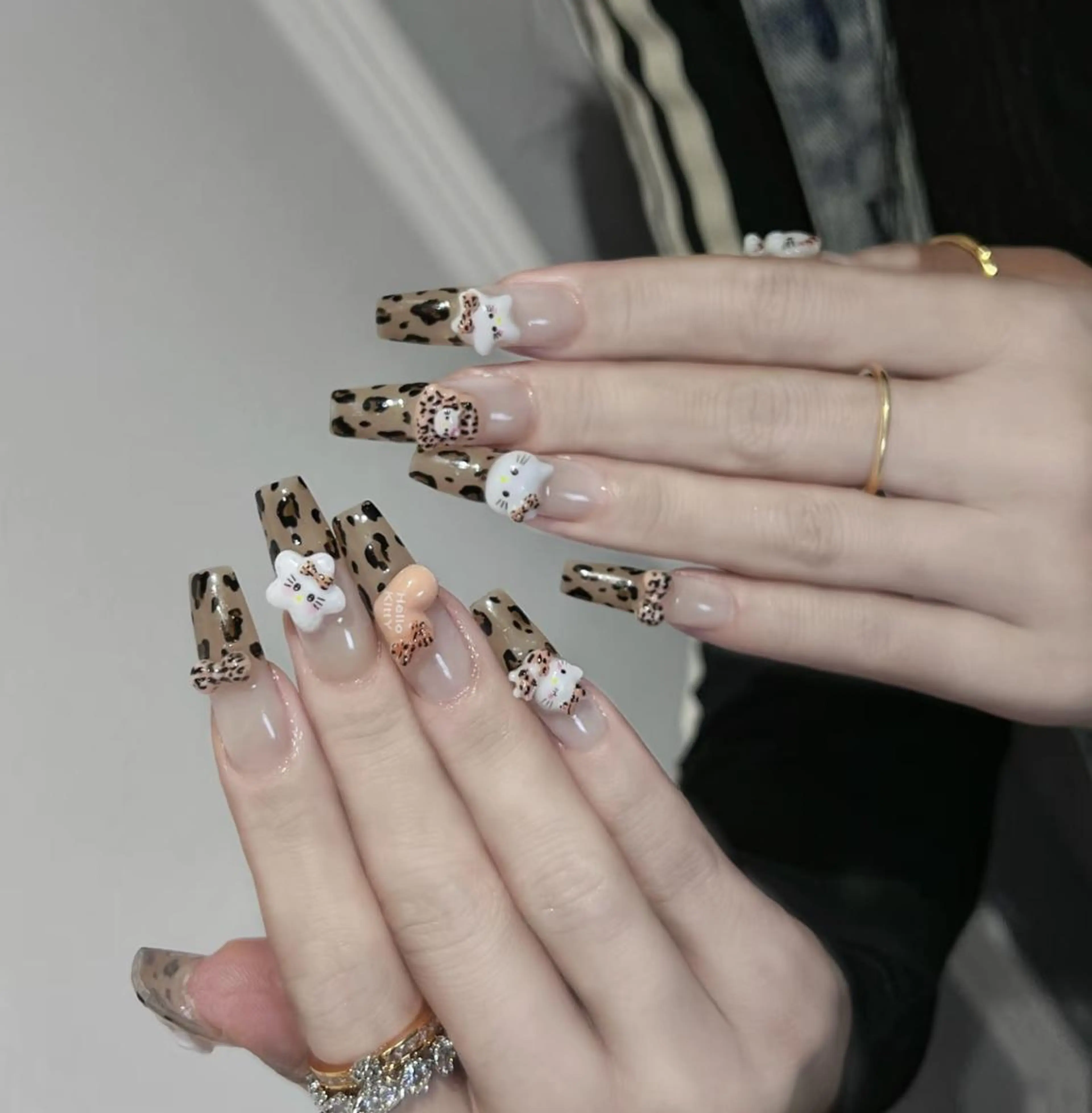 ネイル ハンドネイル ハンドケア 🍑 momo_nailのネイルデザイン