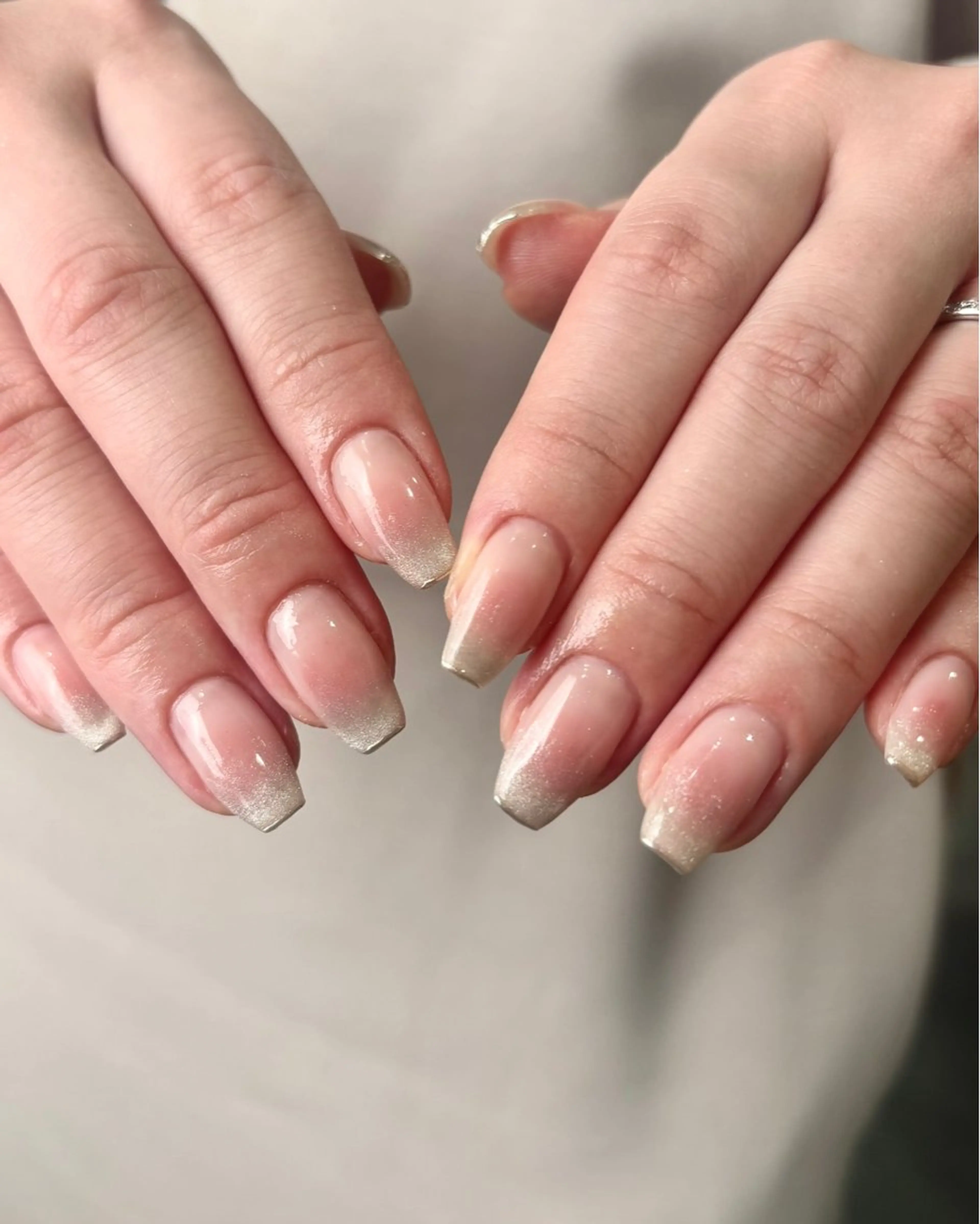 ネイル チークネイル マグネットネイル ミラーネイル Be Colorful 新宿店所属・S HINANOのネイルデザイン