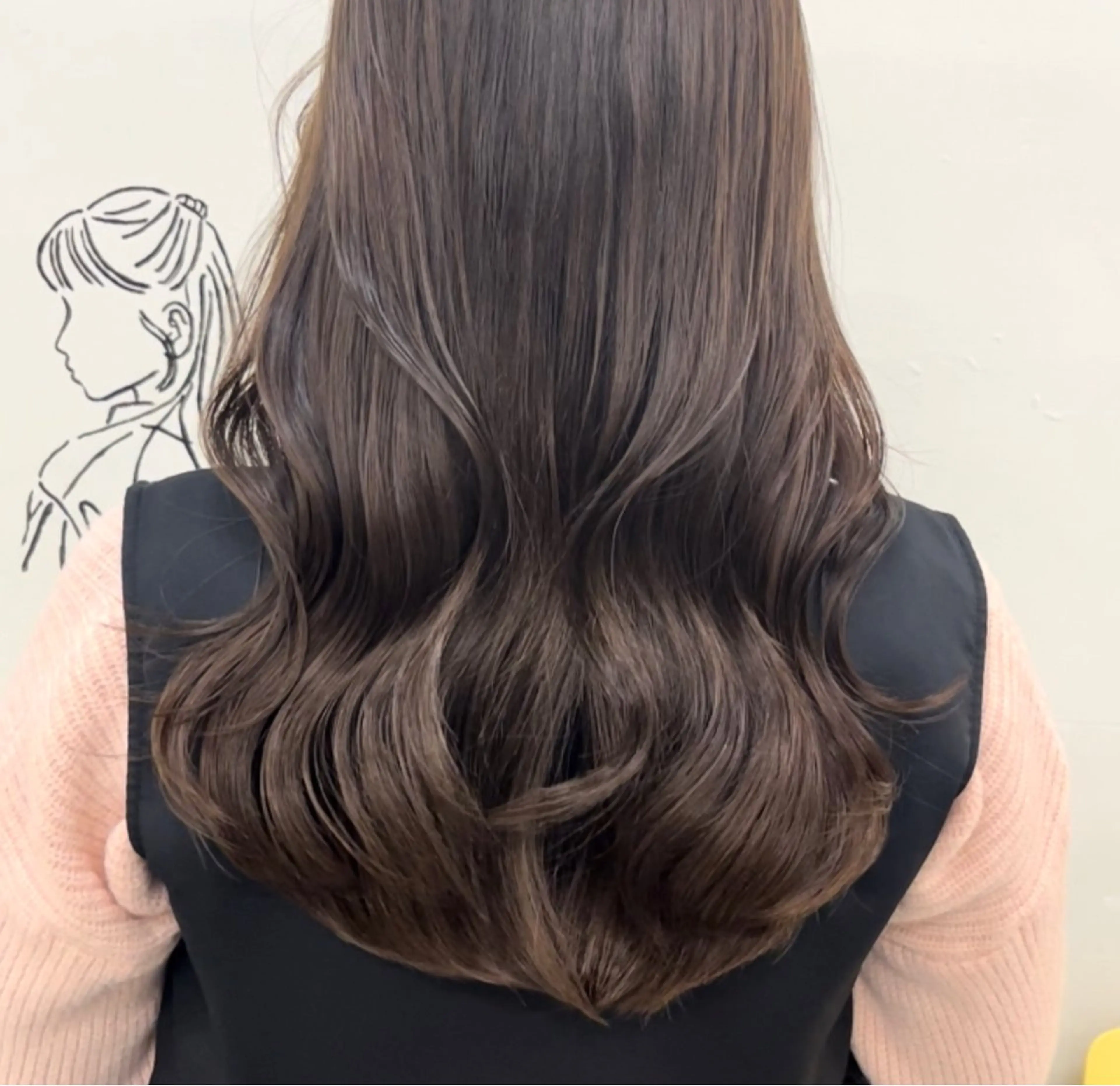 ロング カラー グレージュ カット ヘアカラー トリートメント 天王寺髪質改善なら よしみさん✨のヘアスタイル