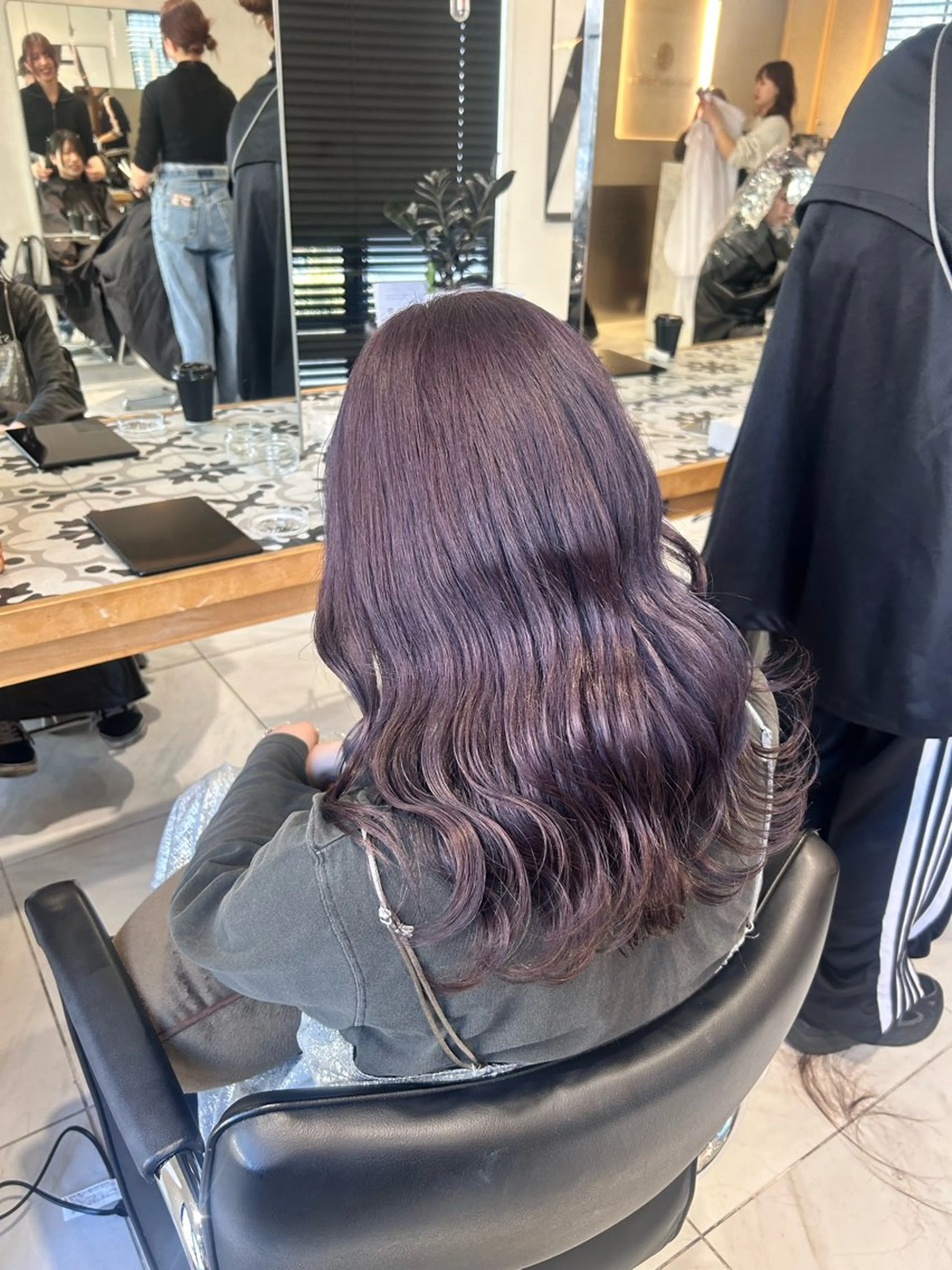 ロング カラー レイヤー小顔ショート 吉田ジョウのヘアスタイル