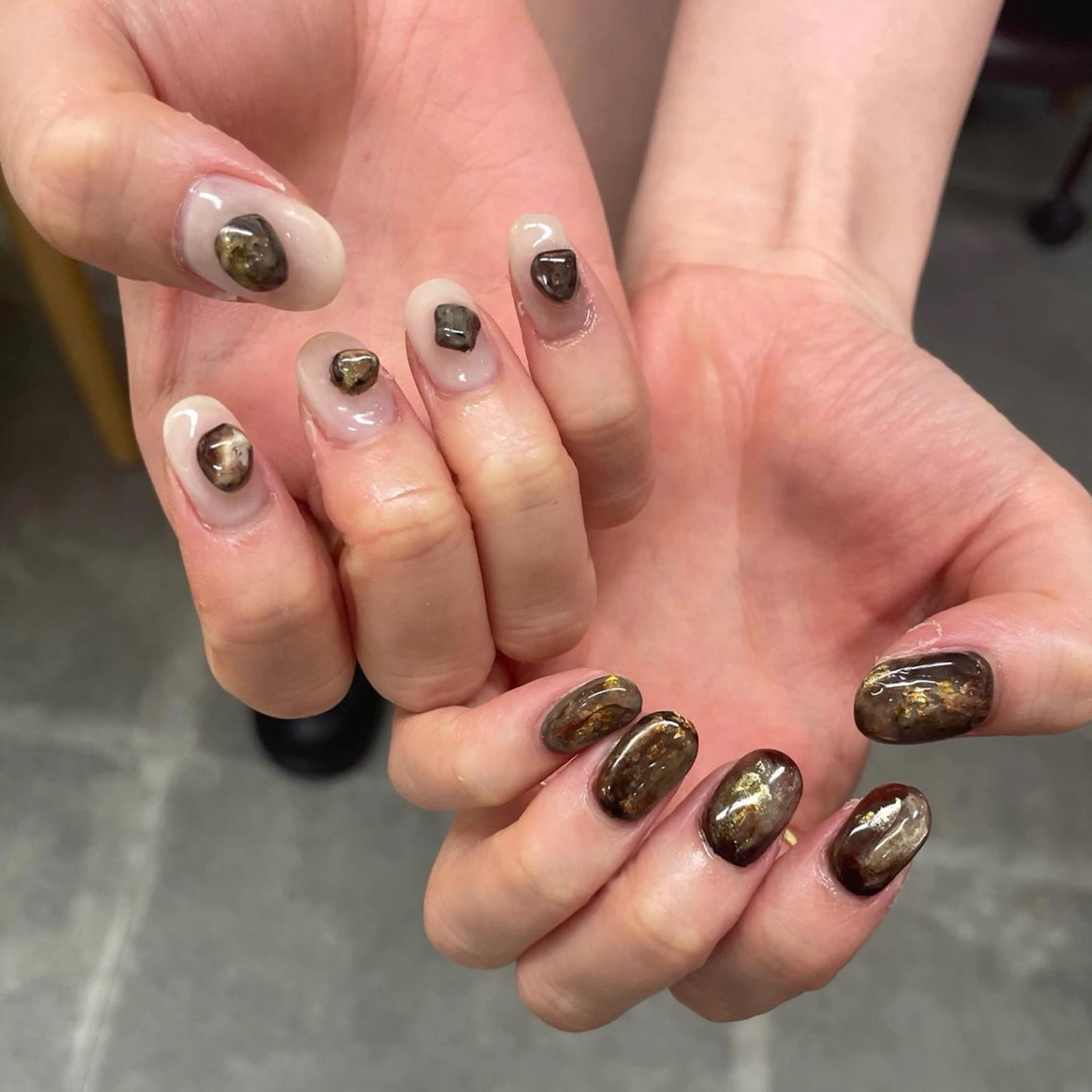 ネイル アートネイル ジェルネイル ニュアンスネイル スカルプネイル nailstudio eviz新宿店のネイルデザイン