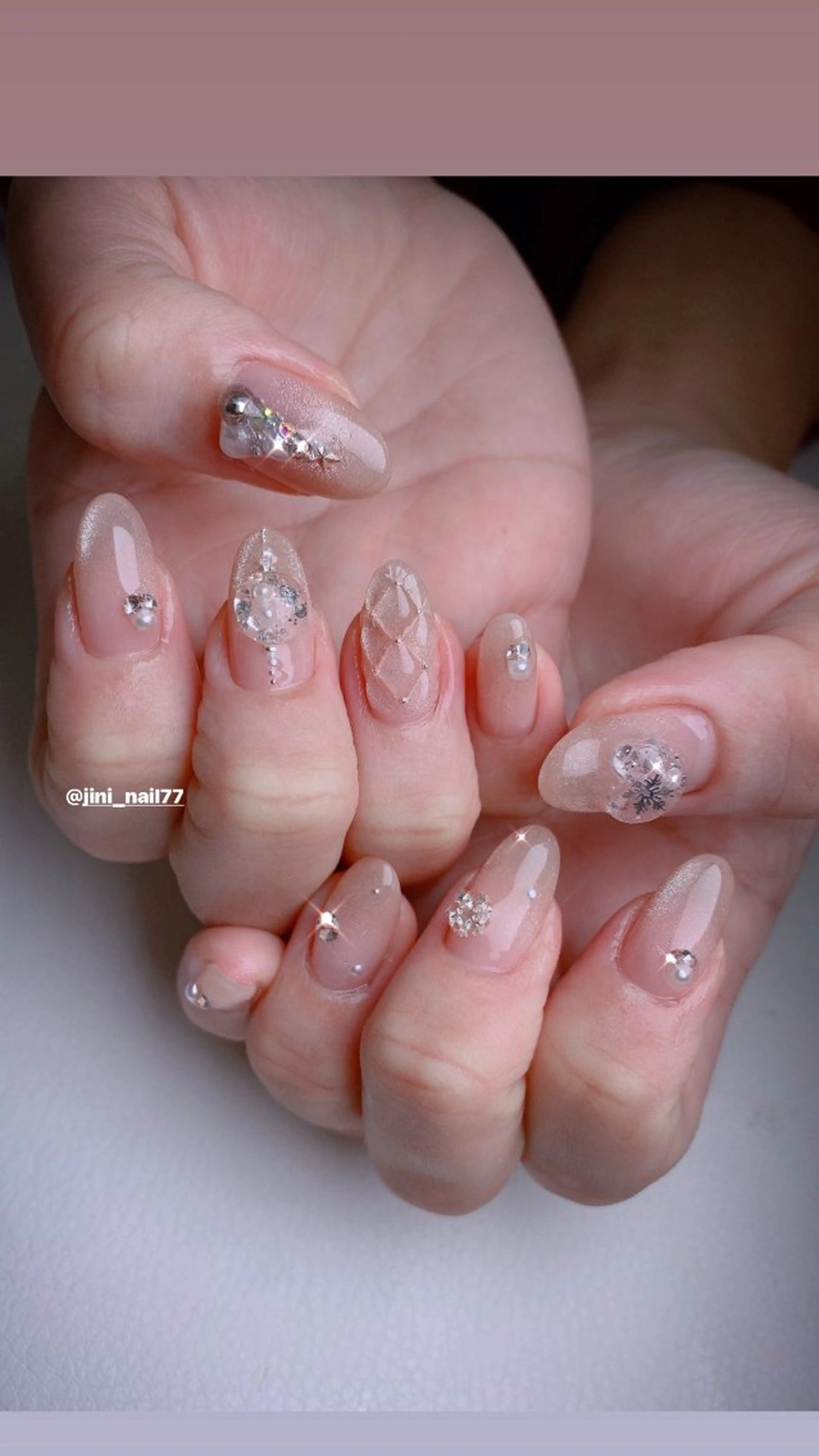 ネイル JINI NAIL所属・ジニ ネイルのネイルデザイン