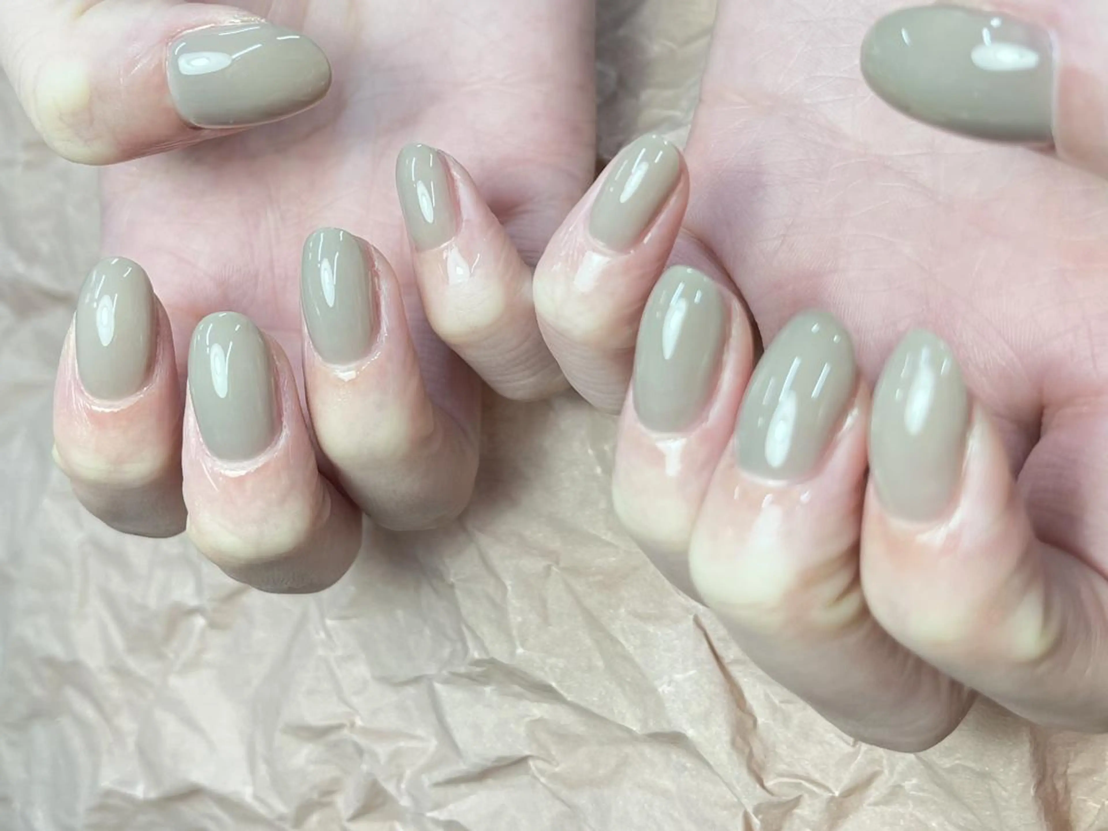 ネイル ToliyDeliy ネイルサロンのネイルデザイン