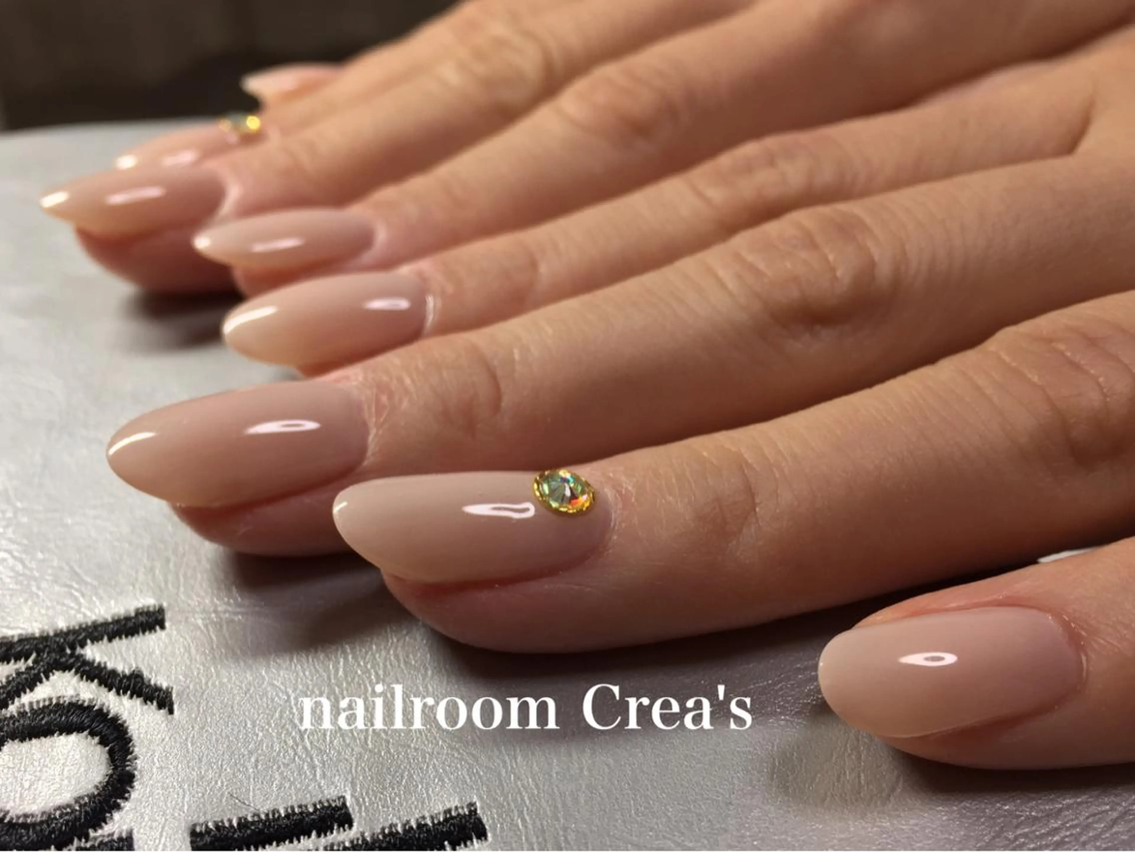 ネイル シンプルネイル nailroom Crea'sのネイルデザイン