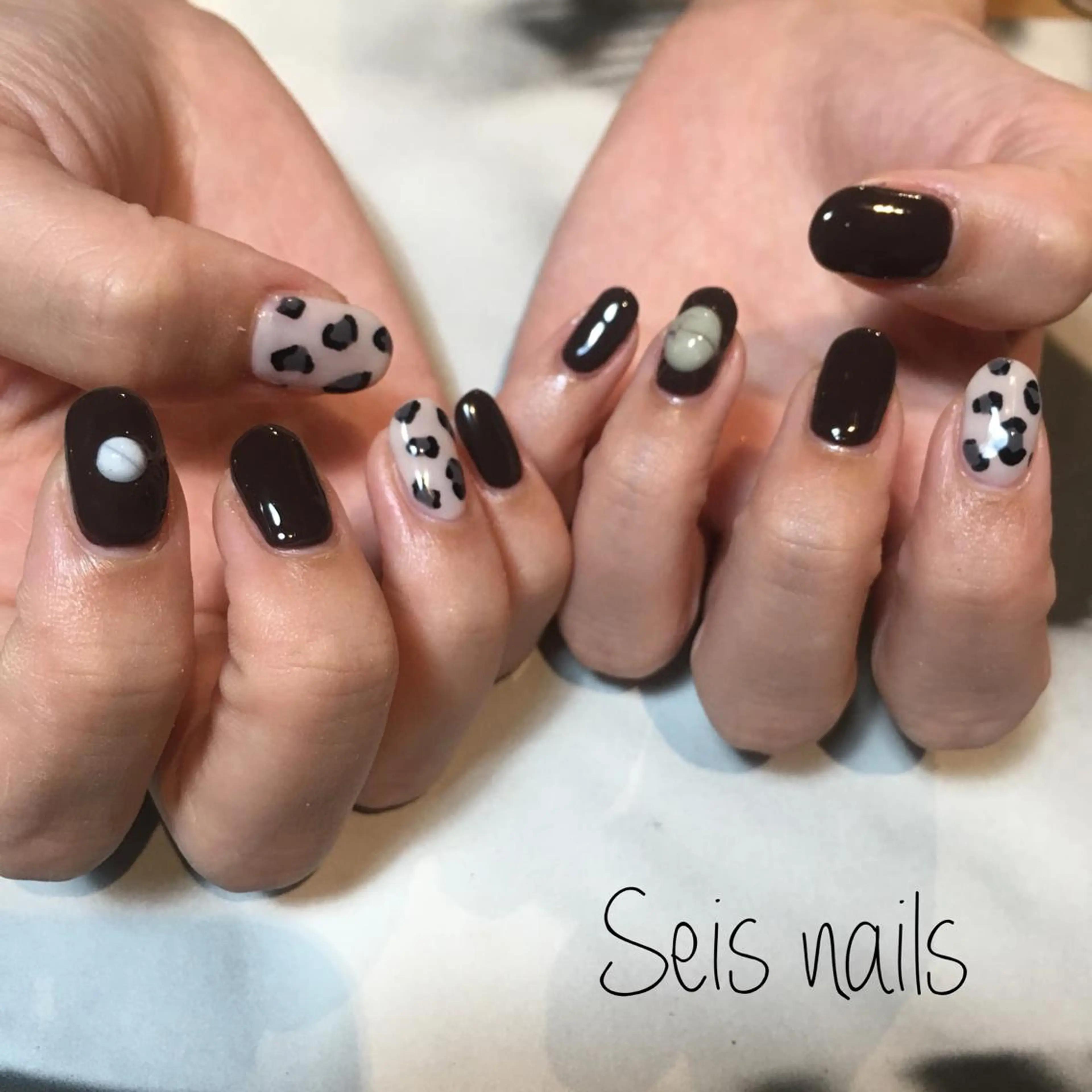 ネイル Seis Shihoのネイルデザイン