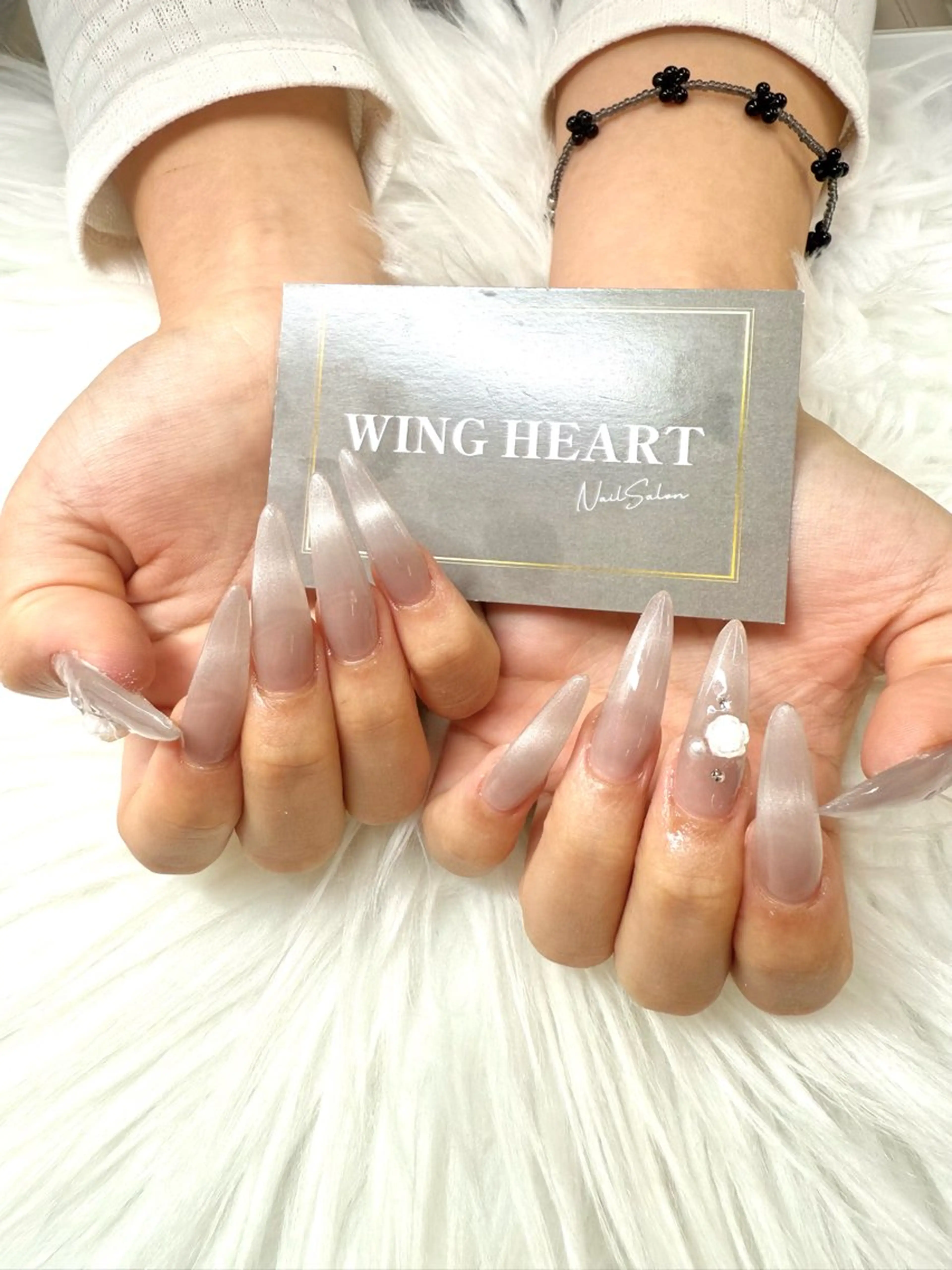 ネイル I. AYUMIのネイルデザイン