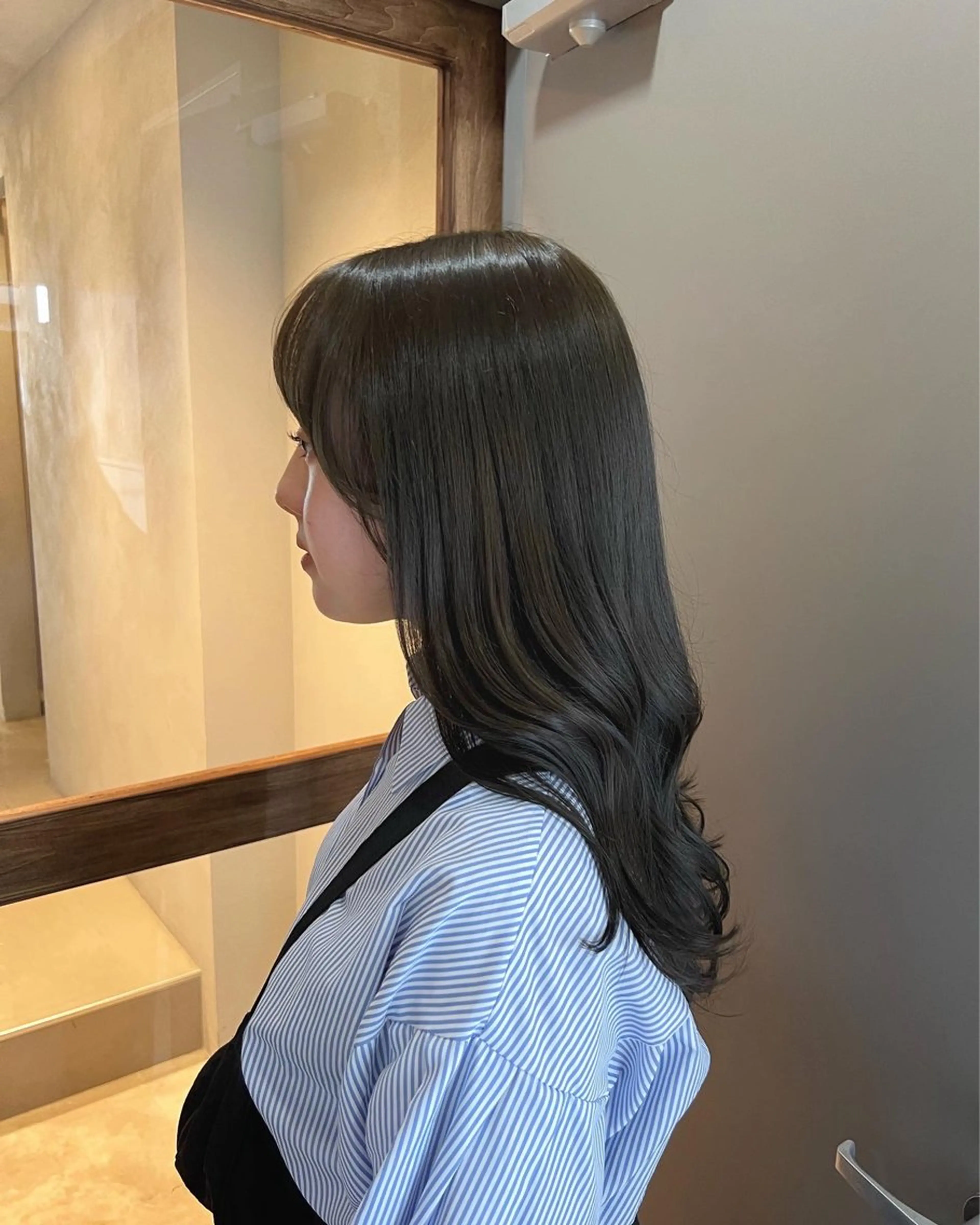 セミロング カラー akane/ボブ /オリーブ/ブラウンのヘアスタイル