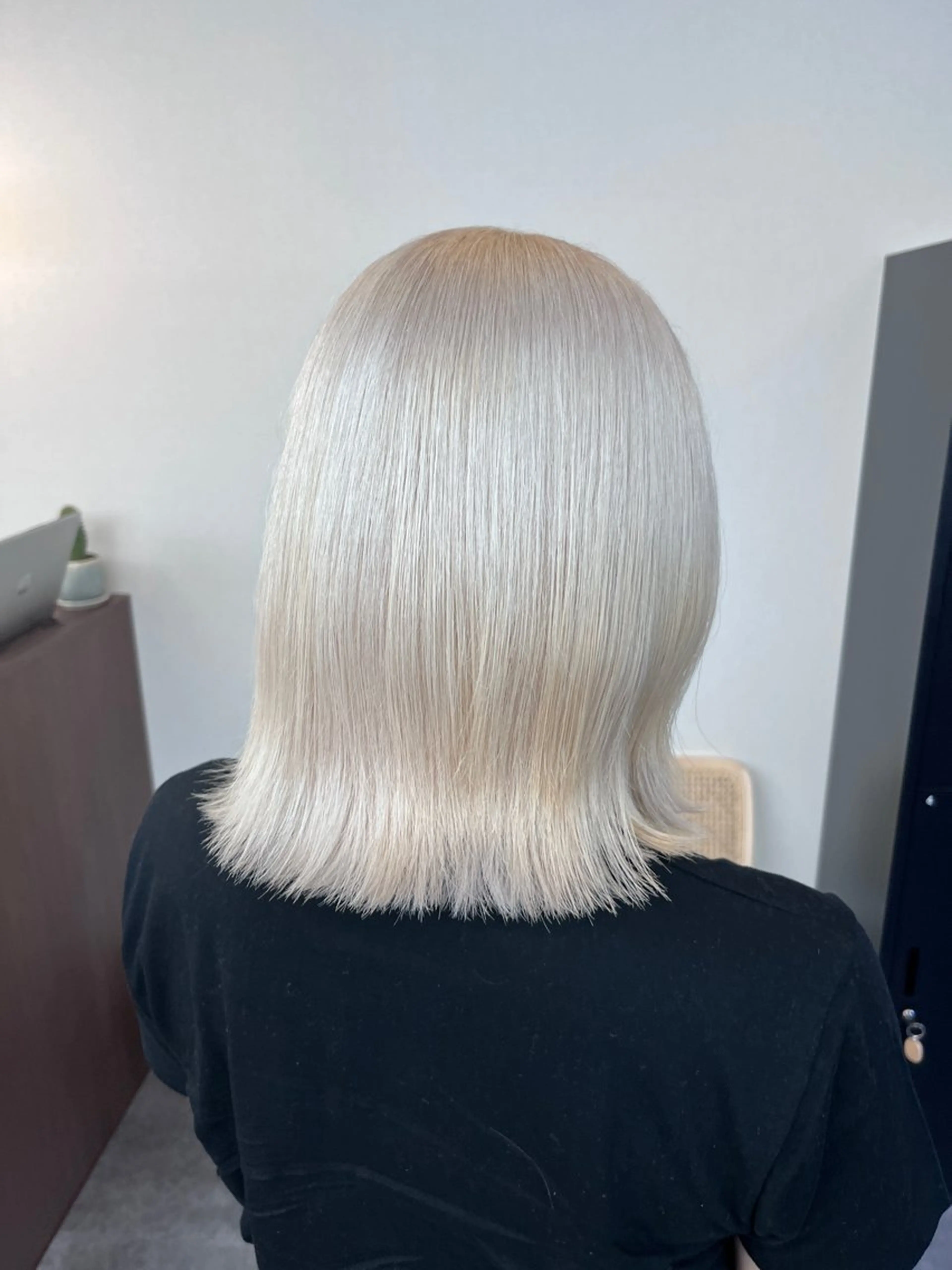 ミディアム ヘアカラー トリートメント enn.bleach by t.a.g所属・SHUNTA /ブリーチ/レイヤーのヘアスタイル