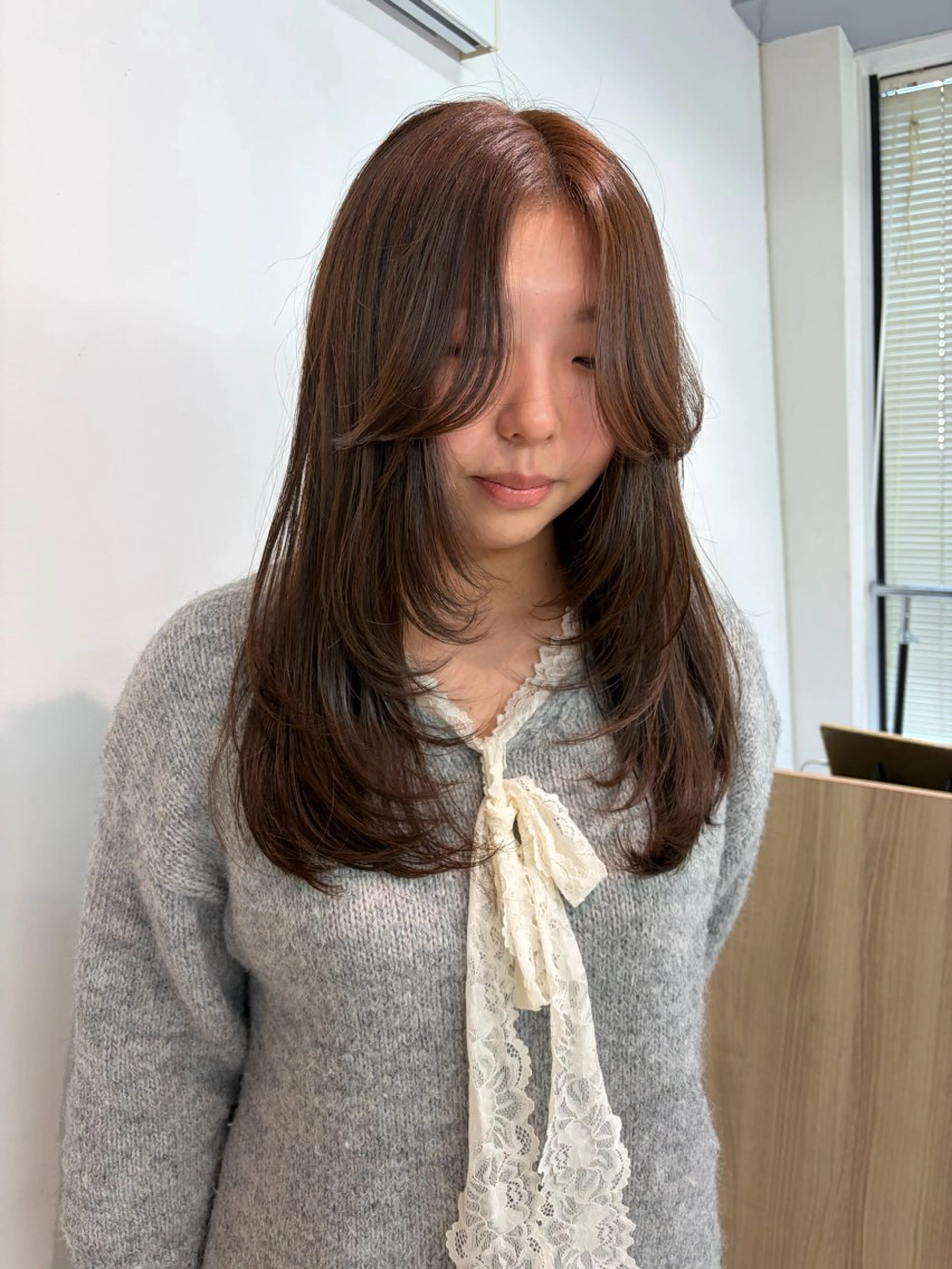 ロング カラー ブラウンカラー 顔周りカット レイヤーカット カット ヘアカラー 顔周りレイヤー /kokoro🦮のヘアスタイル