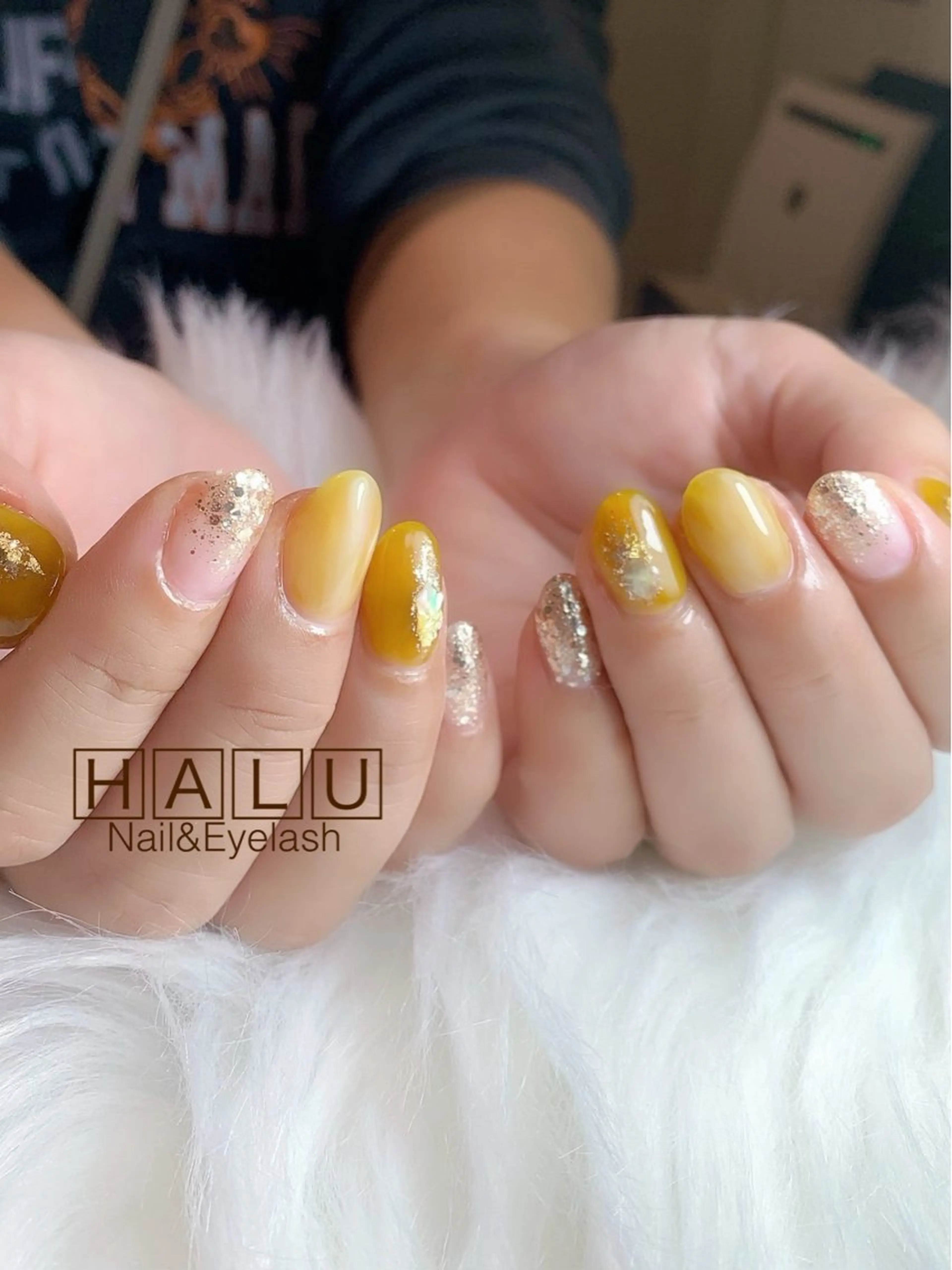 ネイル ゴールド HALU ハルのネイルデザイン