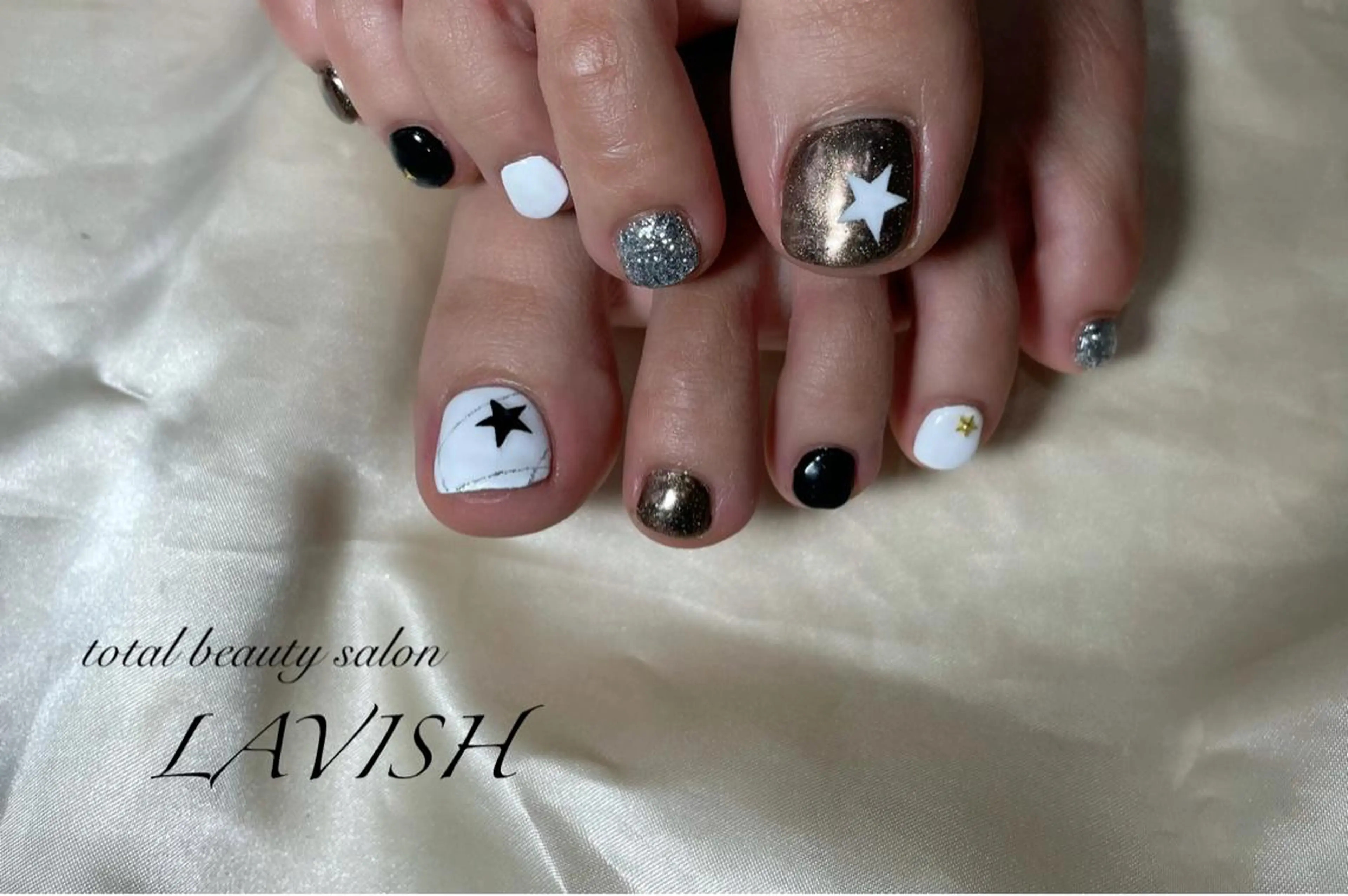 ネイル LAVISH nail salonのネイルデザイン