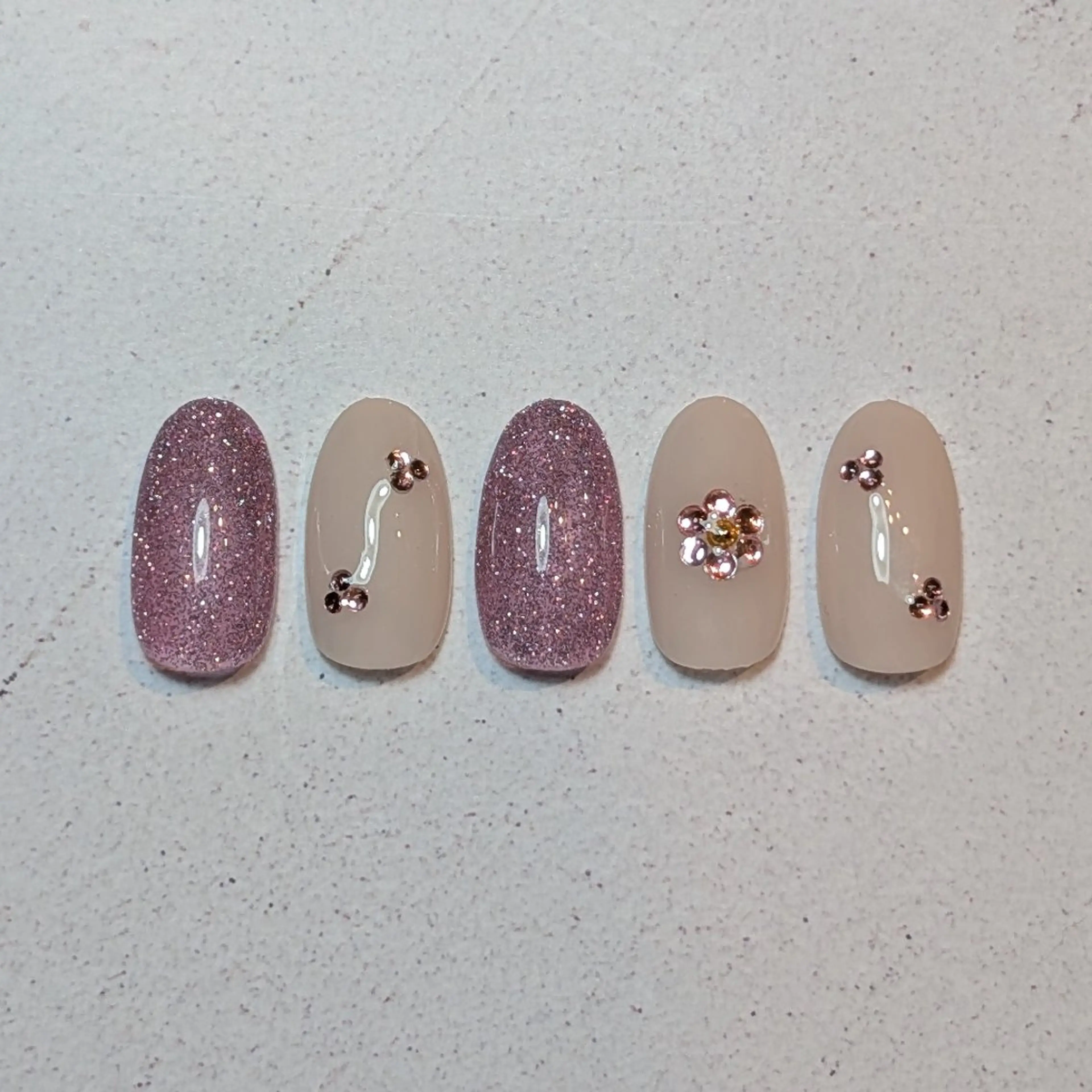 ネイル Nail salon Euphoria所属・Euphoria 【 suzuki 】のネイルデザイン