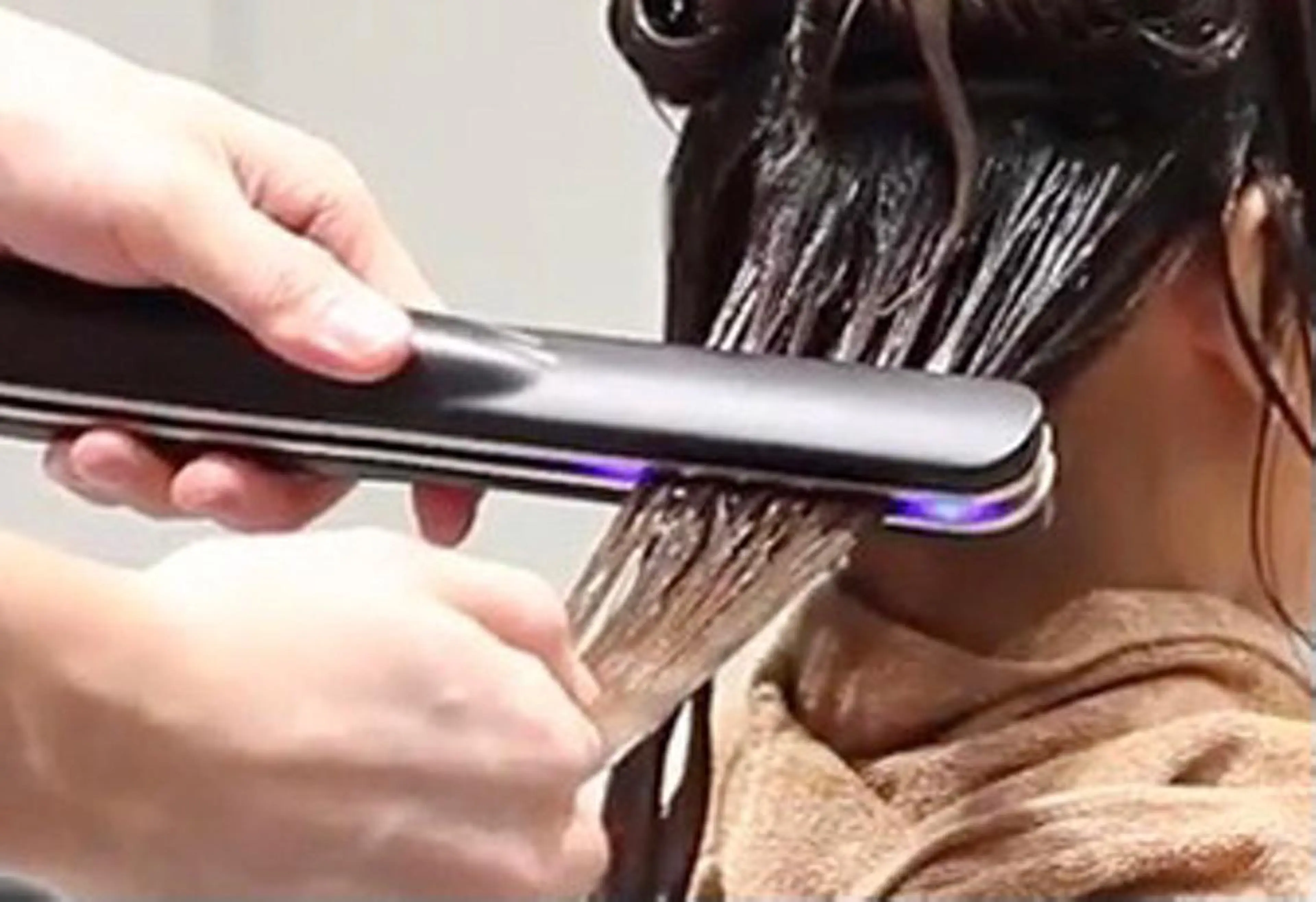 山岡 徹也のヘアスタイル