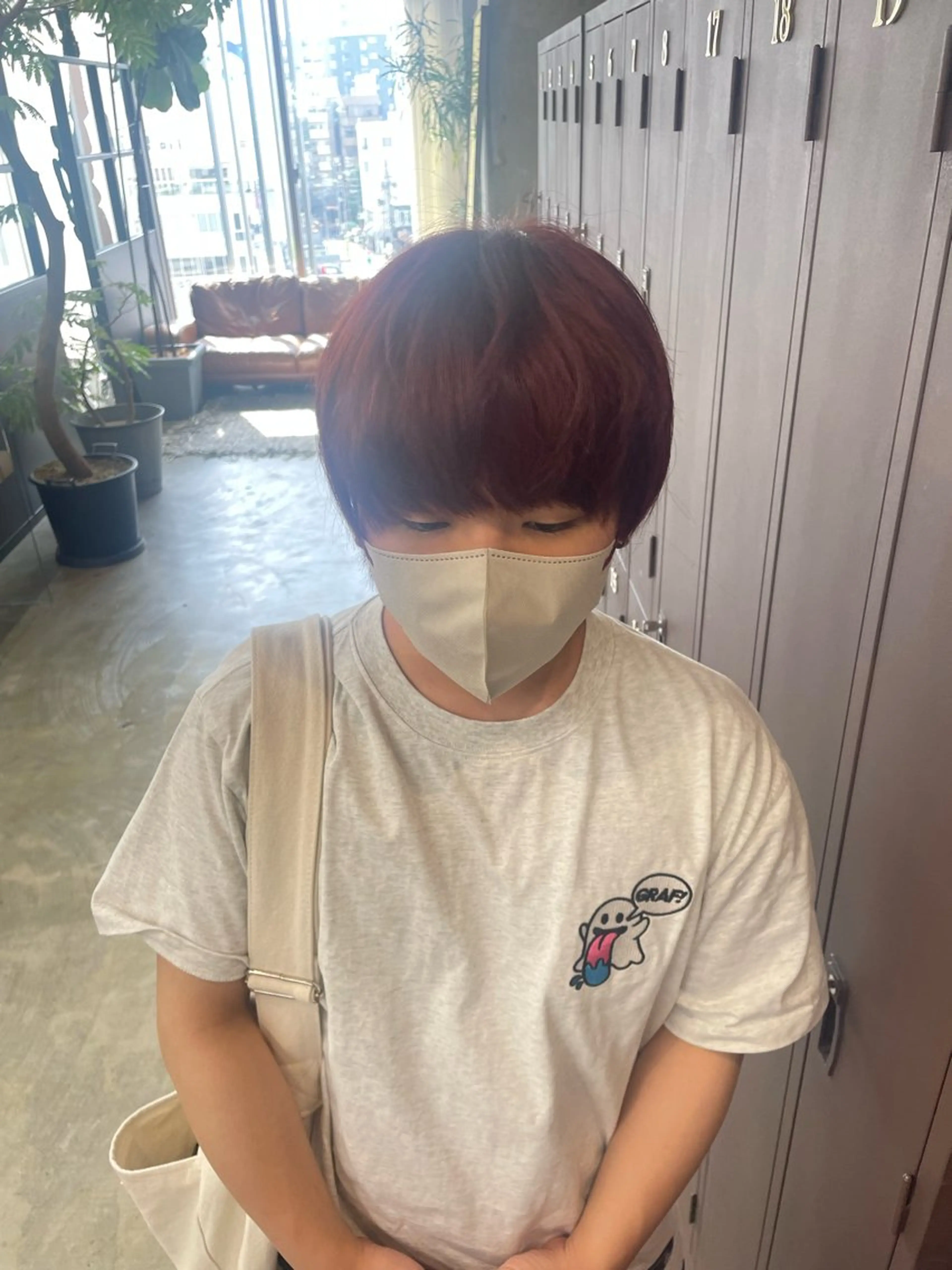 ショート 鈴木瑛里／ブロンド ベージュ／男女のヘアスタイル