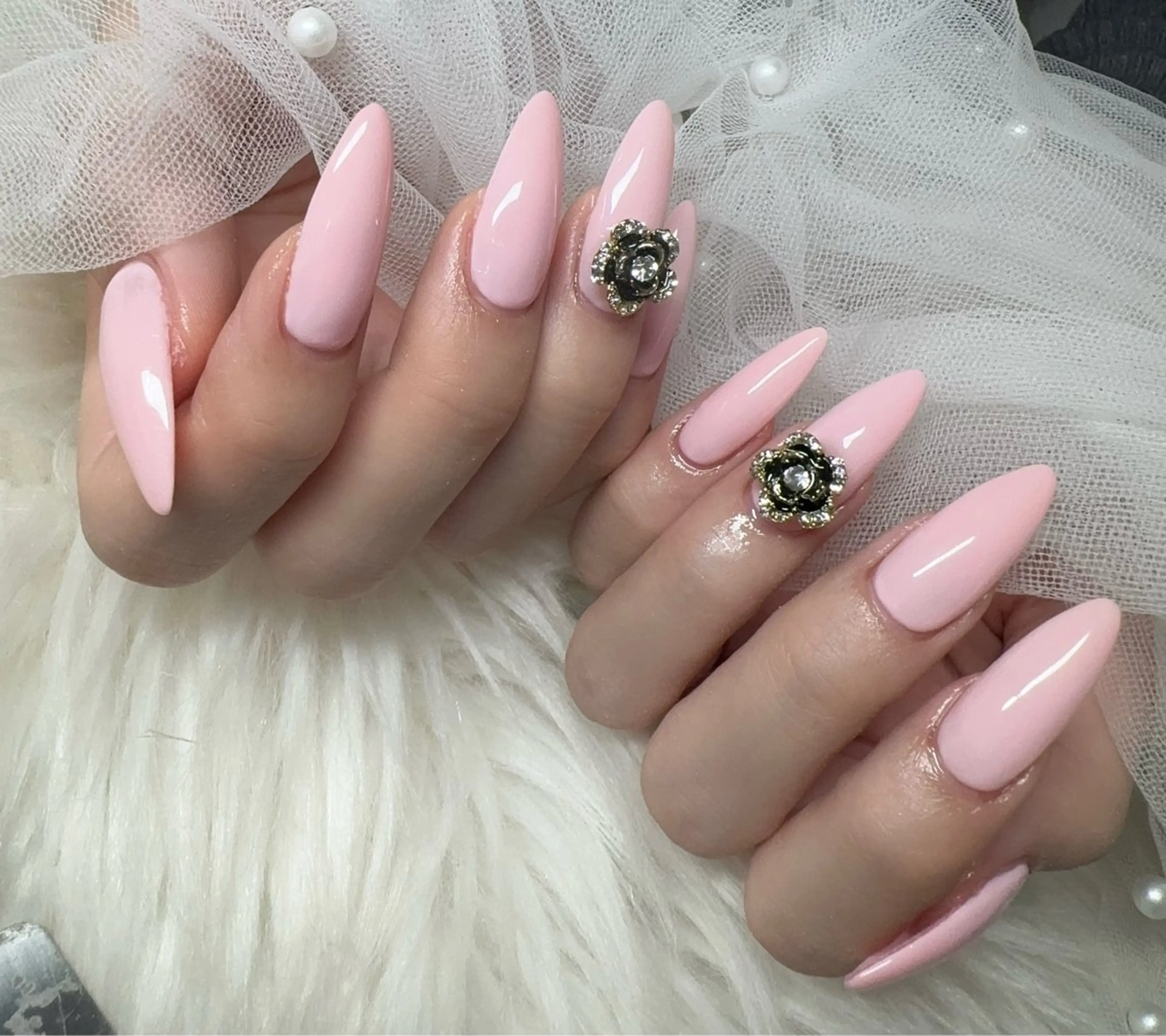 【限定クーポン】【限定パーツ2個付★】ワンカラーorラメグラテーション60分 ¥4980の写真