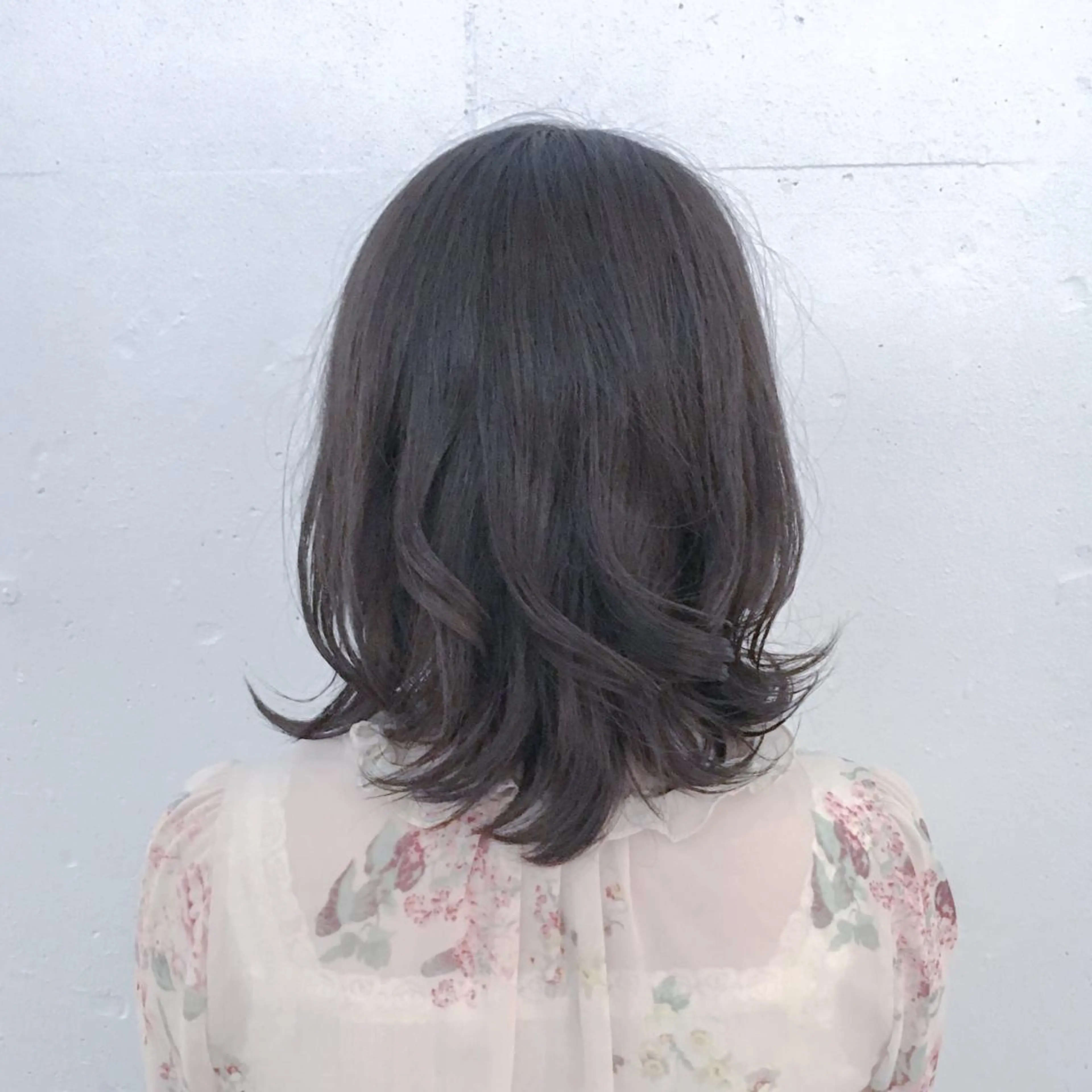 ミディアム カラー パーマ ヘアカラー トリートメント トミタ アツシのヘアスタイル