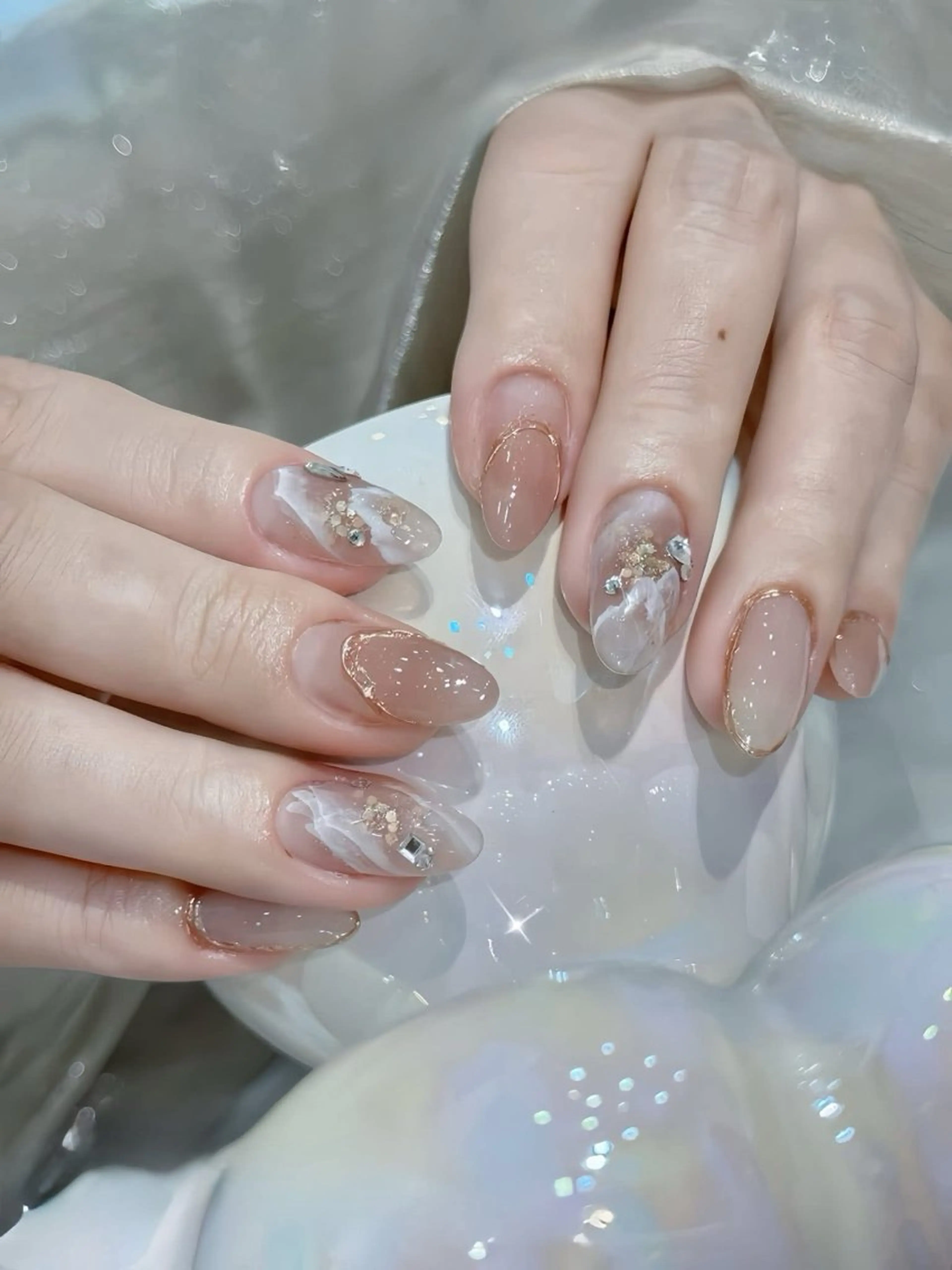 ネイル チークネイル フレンチネイル グラデーション キラキラネイル 韓国ネイル Minette nailHuongのネイルデザイン