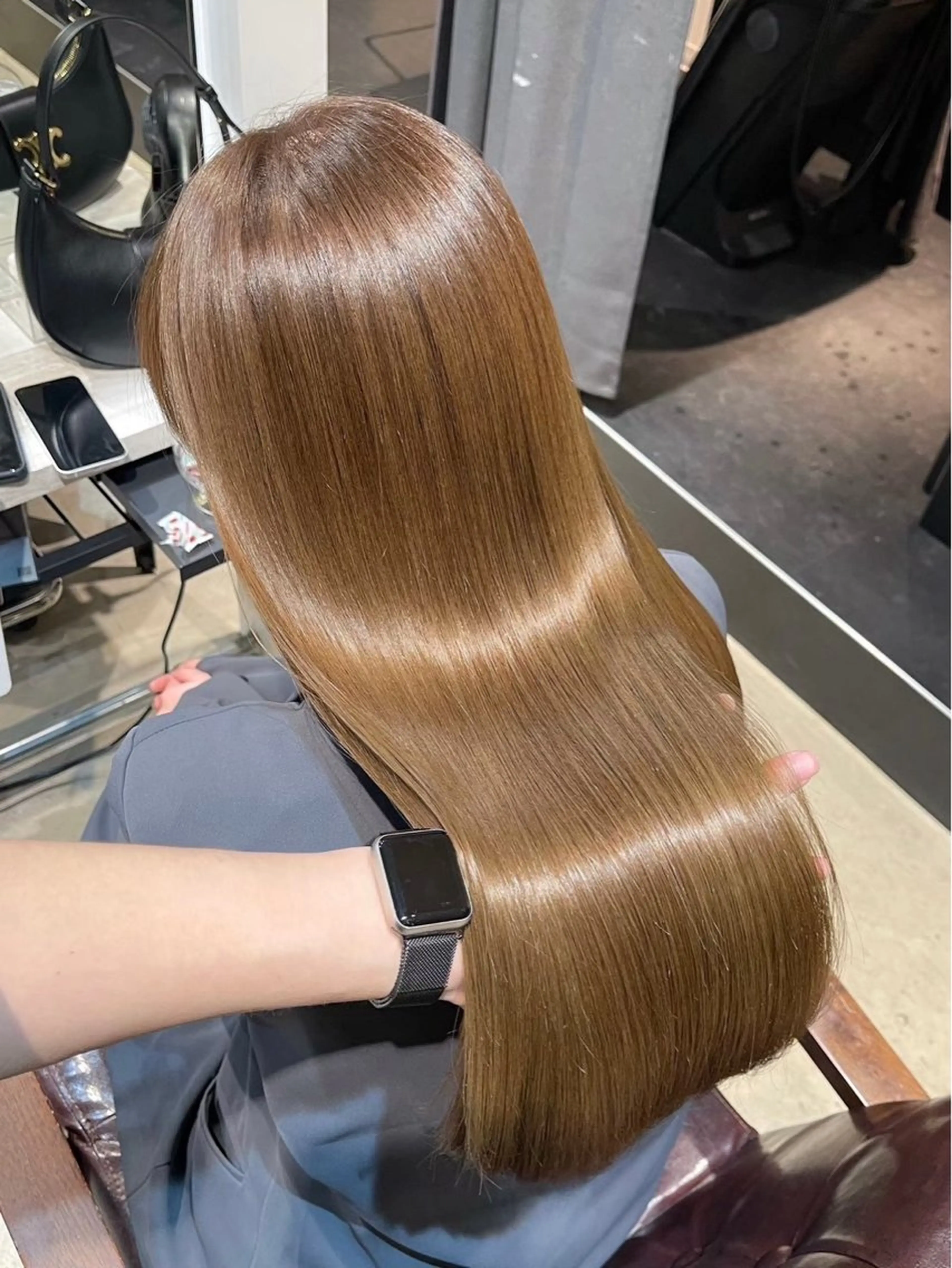 ケアブリーチ+カラー+トリートメントの写真