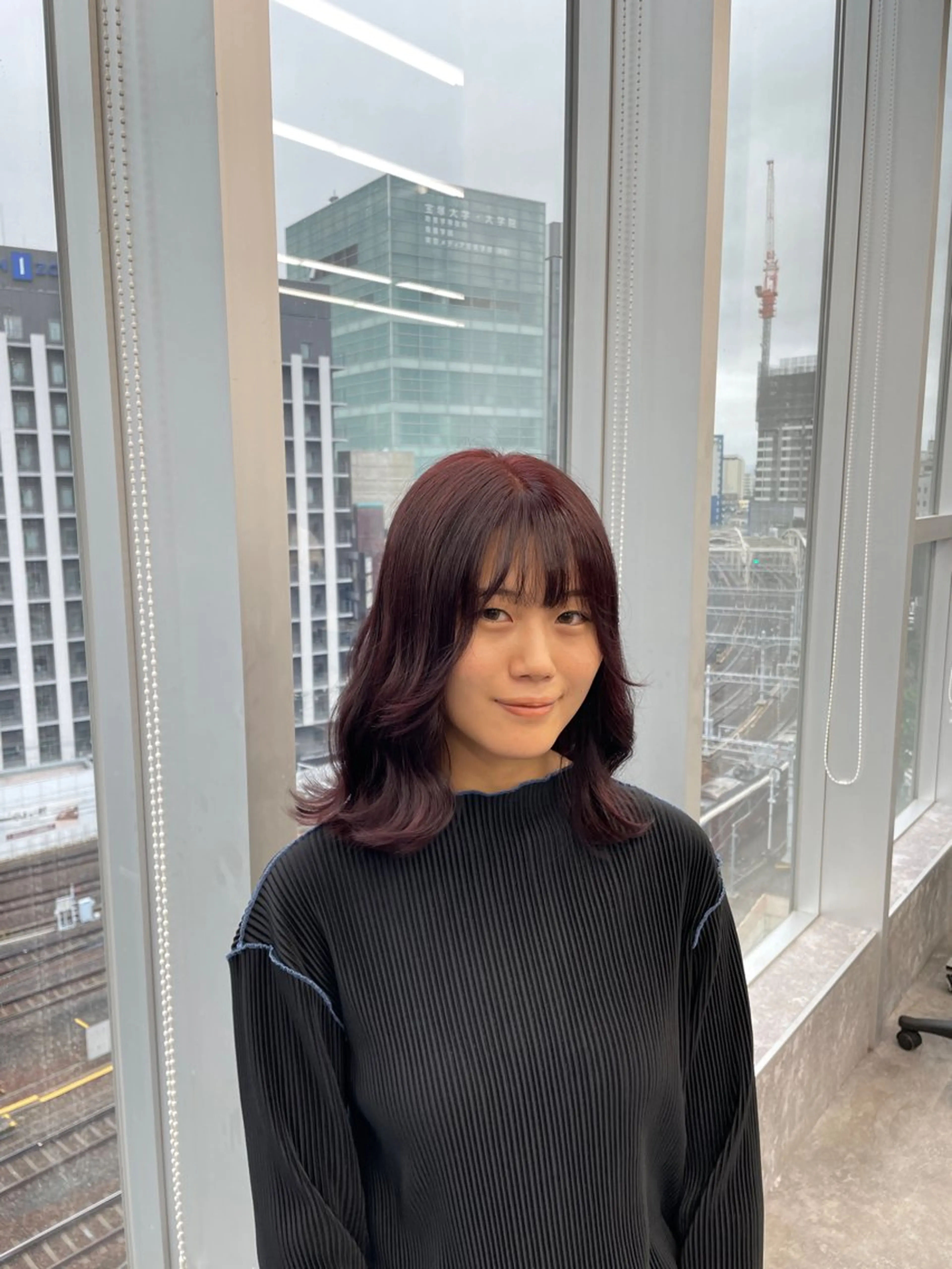 ミディアム カラー ヘアアレンジ ブリーチ ハイトーンカラー レッドカラー 髪質改善 エフェクトブリーチ 神戸 三宮 麟太郎のヘアスタイル