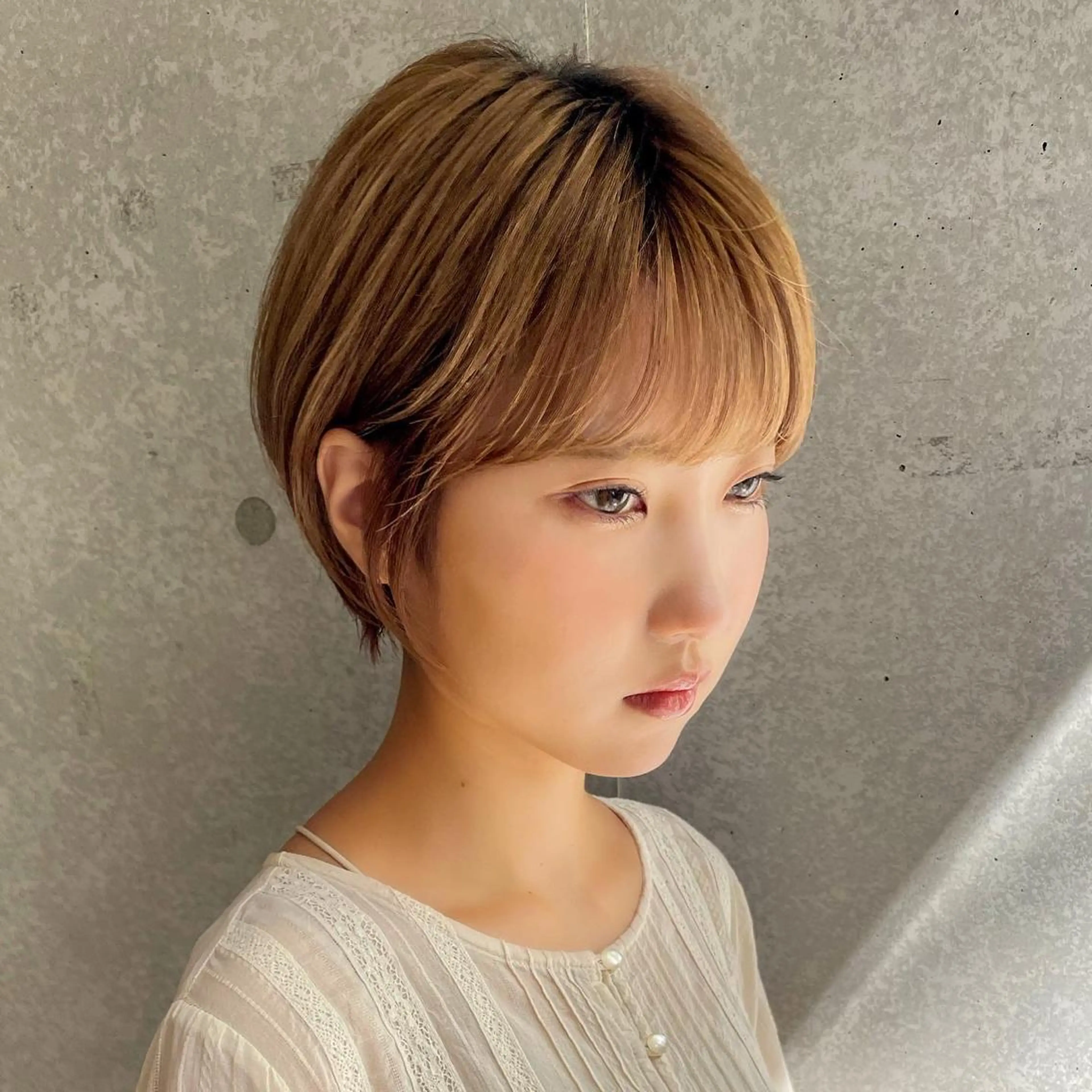 ショート レイヤー/韓国/ 顔周り/しんやのヘアスタイル