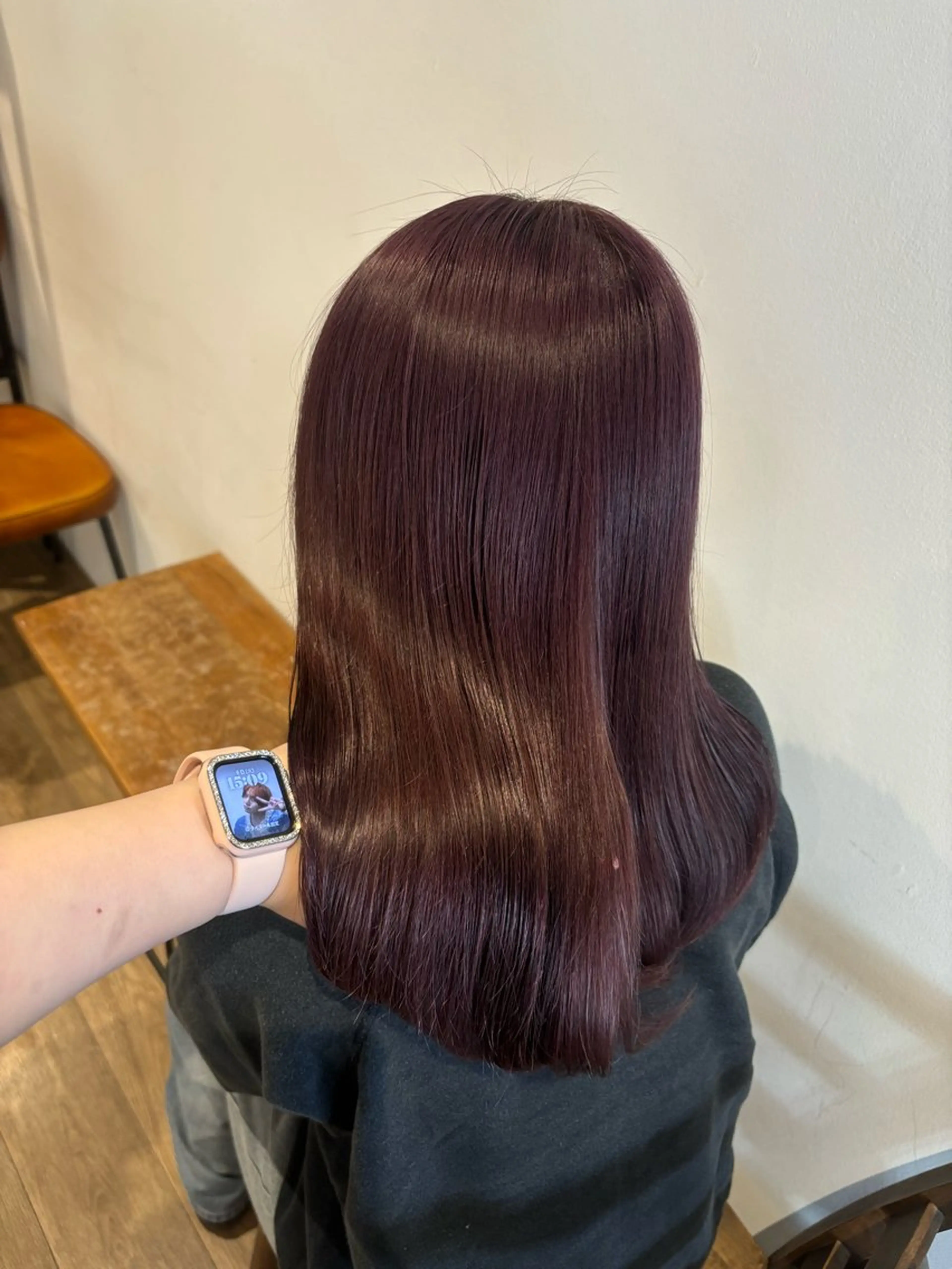 ミディアム カラー 𝑴𝒊𝒌𝒖💝 透明感モテカラーのヘアスタイル