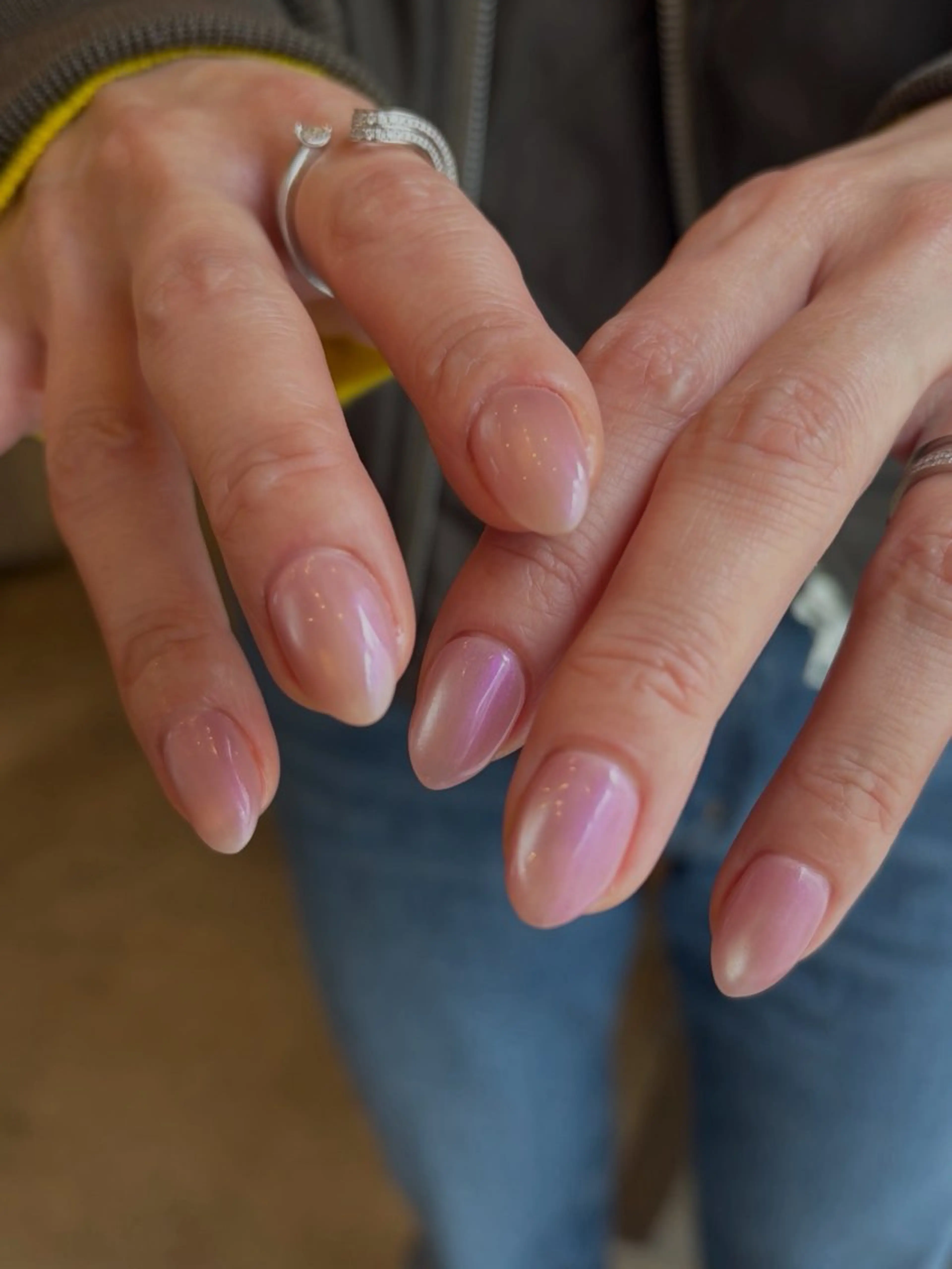 ネイル マグネットネイル ピンク ハンドネイル 🌼大西洋子 laughl🌼のネイルデザイン