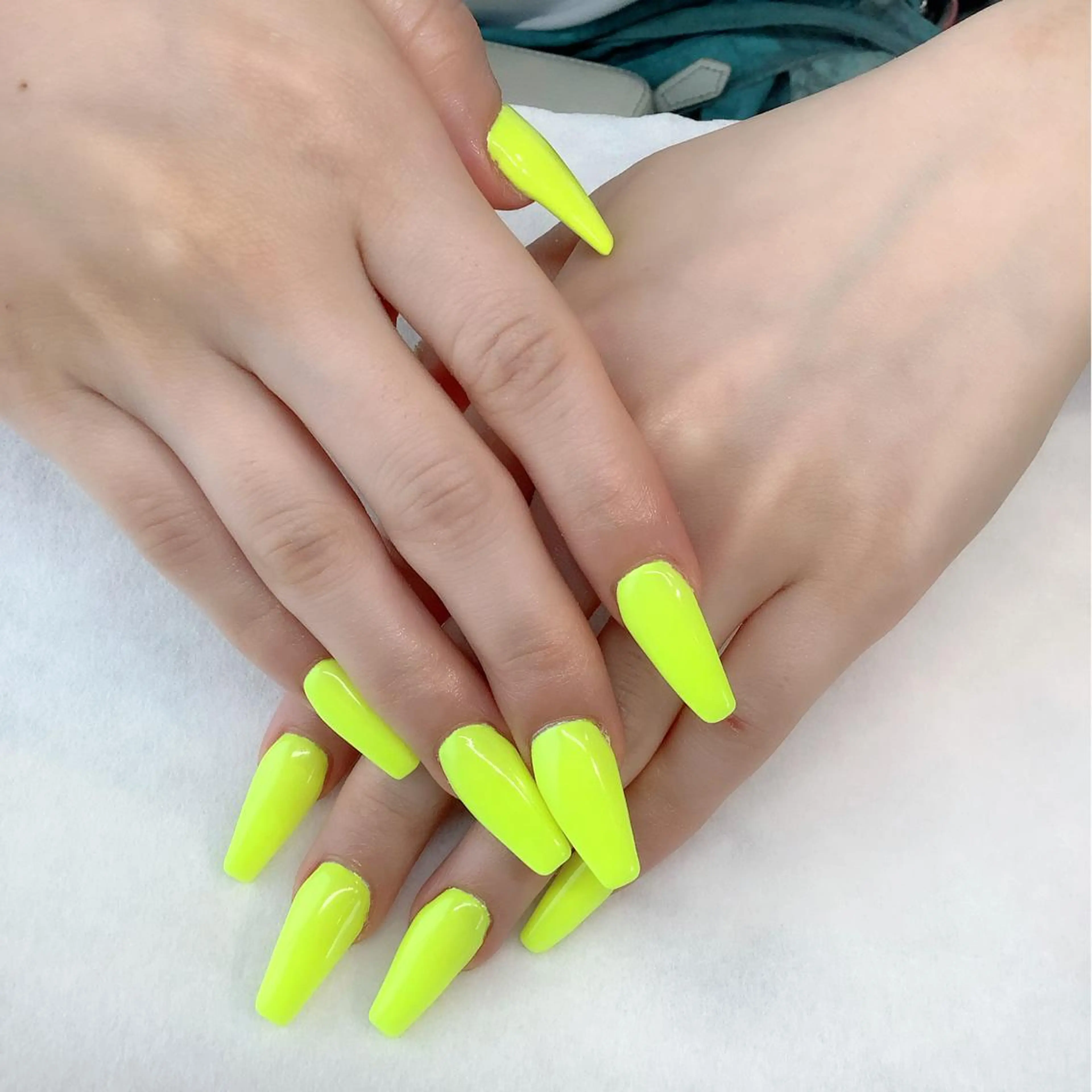 ネイル ハンドネイル 💎🐰 saki. m 🐰💎のネイルデザイン