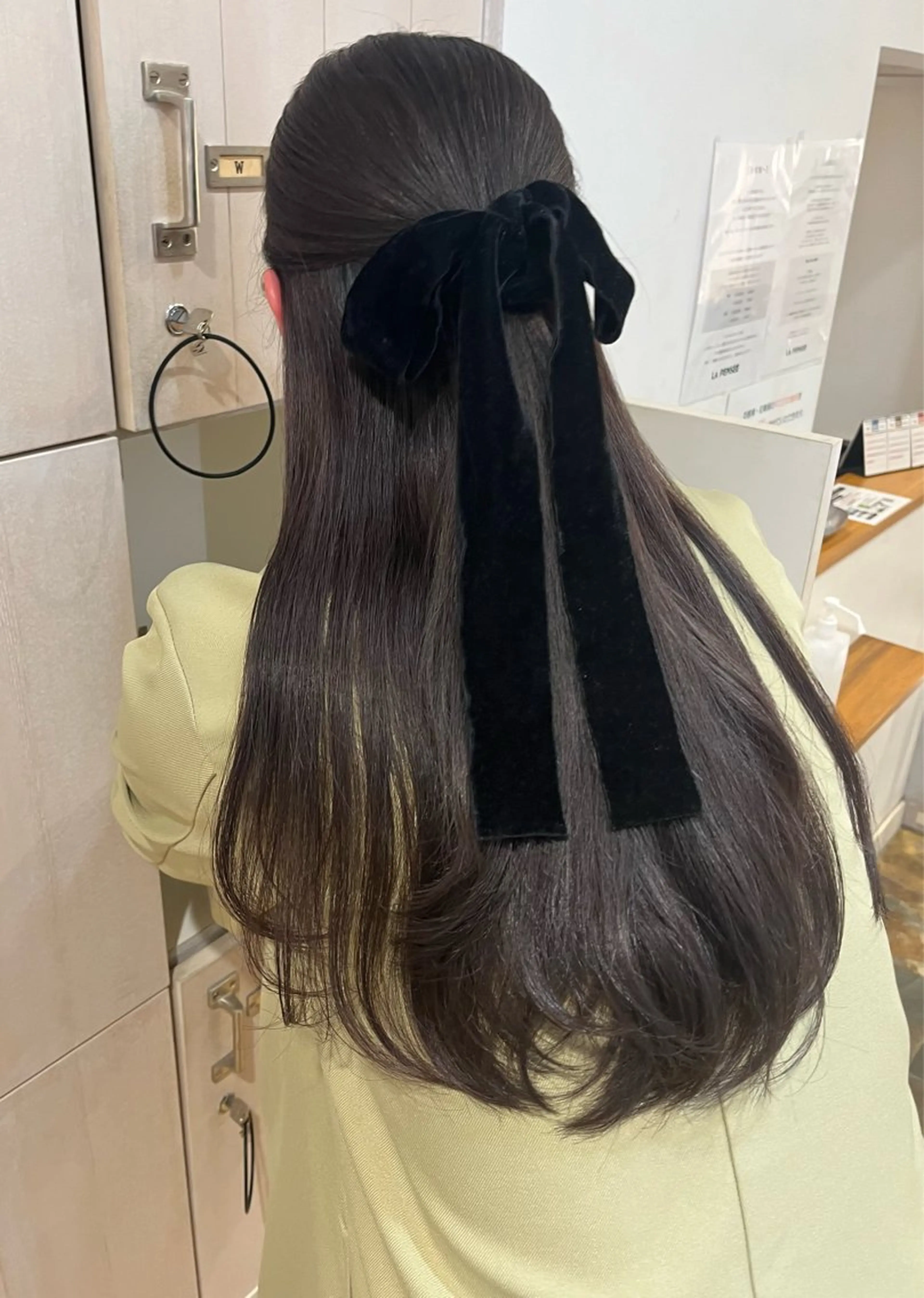 ロング カラー ロング ヘアカラー vince gio 彩織のヘアスタイル