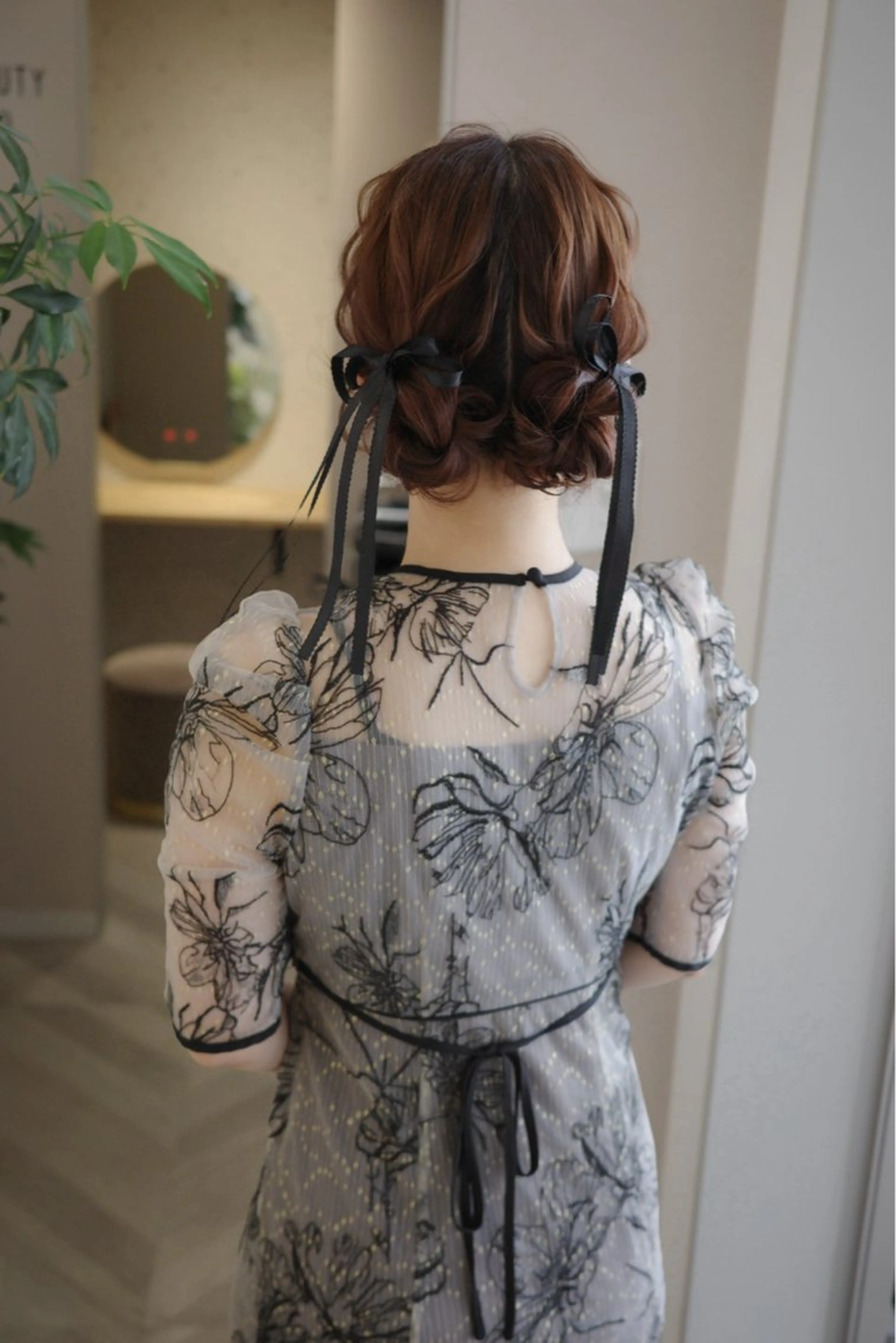 セミロング カラー ヘアアレンジ autre所属・大久保 ひでなりのヘアスタイル