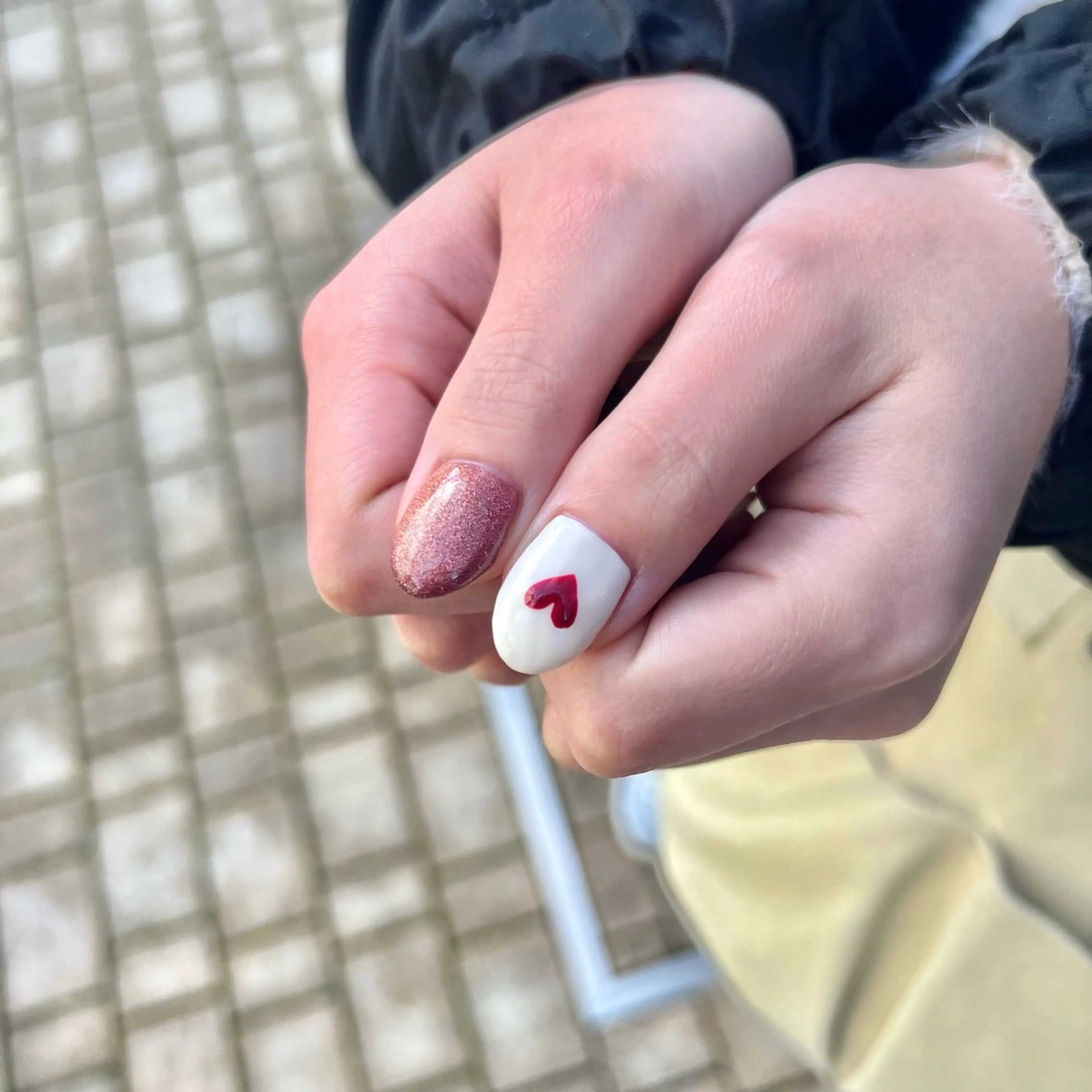 ネイル ハンドネイル vary clue所属・nailist🌻 YUKARIのネイルデザイン