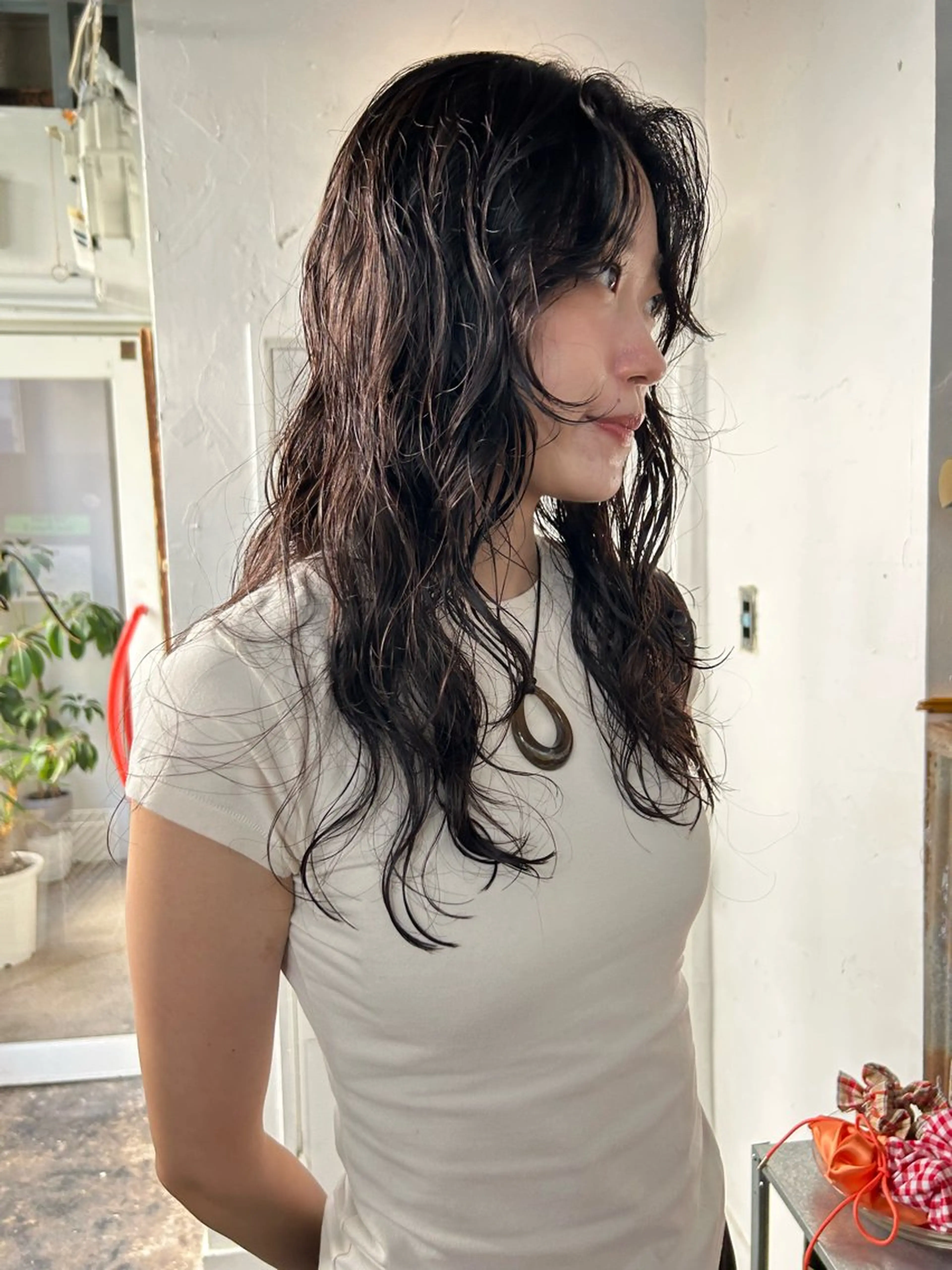 ロング パーマ ロングレイヤー レイヤーカット ロング カット パーマ 小川真歩/パーマ /暖色オリーブのヘアスタイル