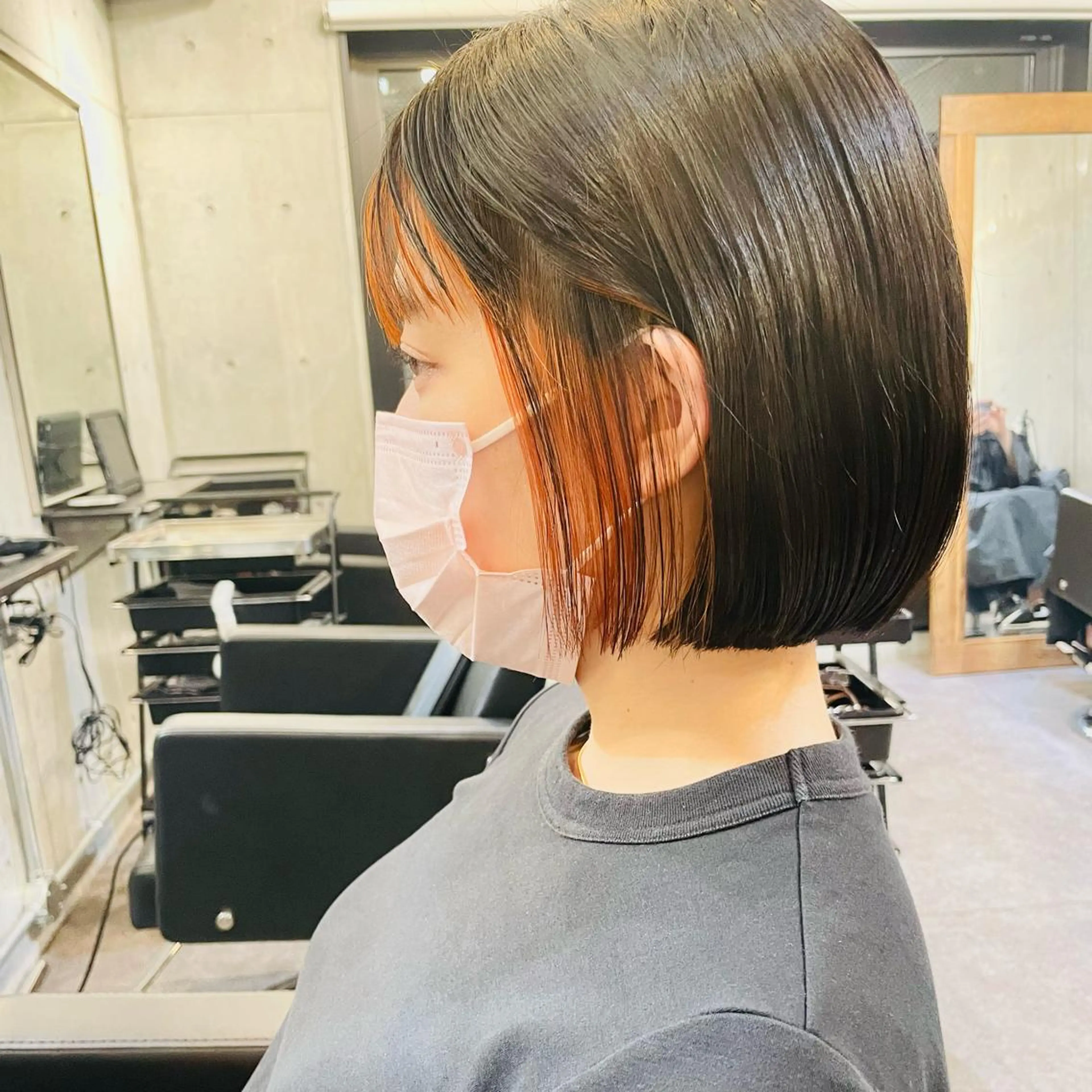 ショート カラー 切りっぱなしボブ ショートボブ ハンサムショート アディクシーカラー ミストバング カット トリートメント ヘッドスパ ショートボブ縮毛矯正 髪質改善のプロ山道潤のヘアスタイル