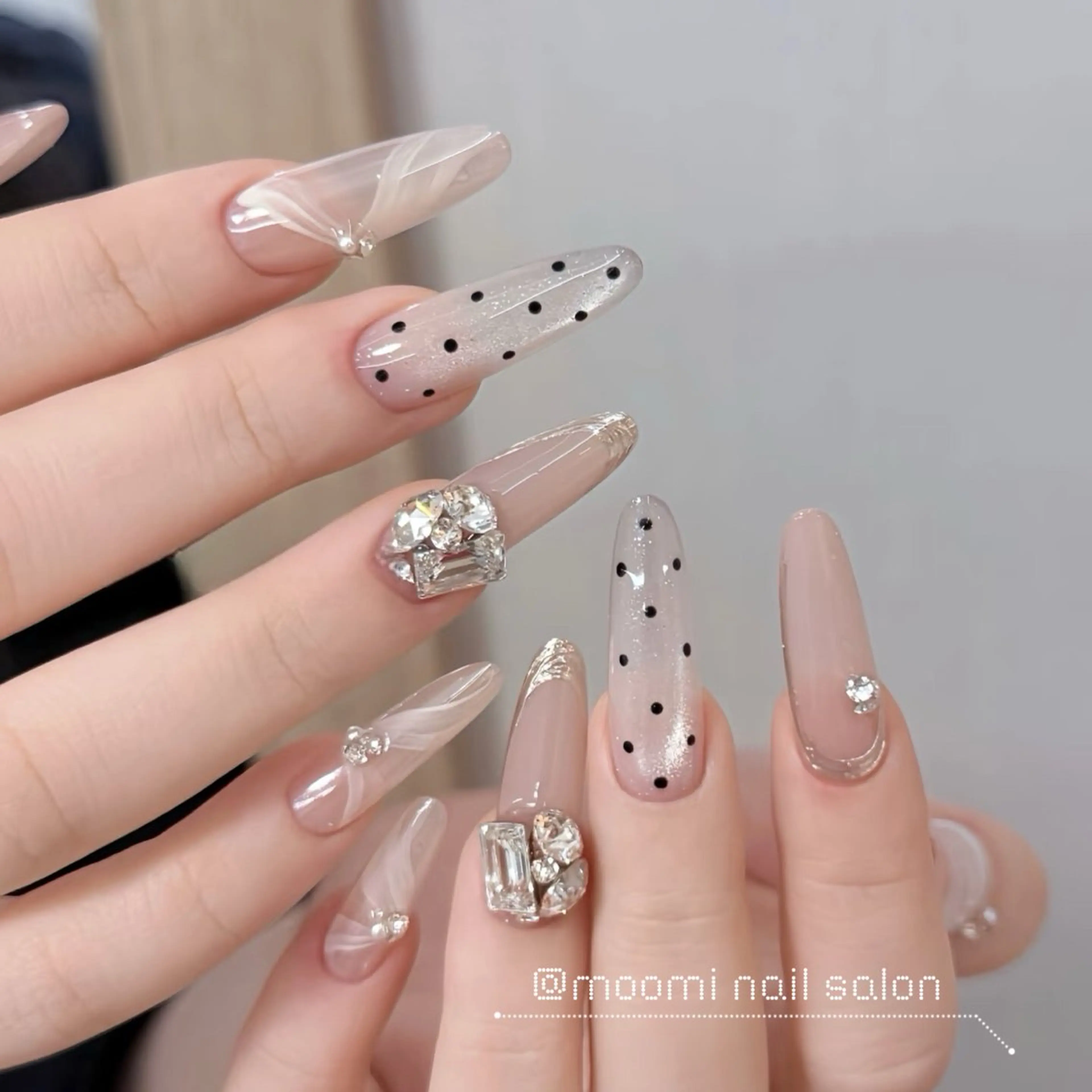 ネイル 長さ出し フレンチネイル ジェルネイル ガラスフレンチ 韓国ネイル ハンドネイル moomi nail スカルプ専門のネイルデザイン