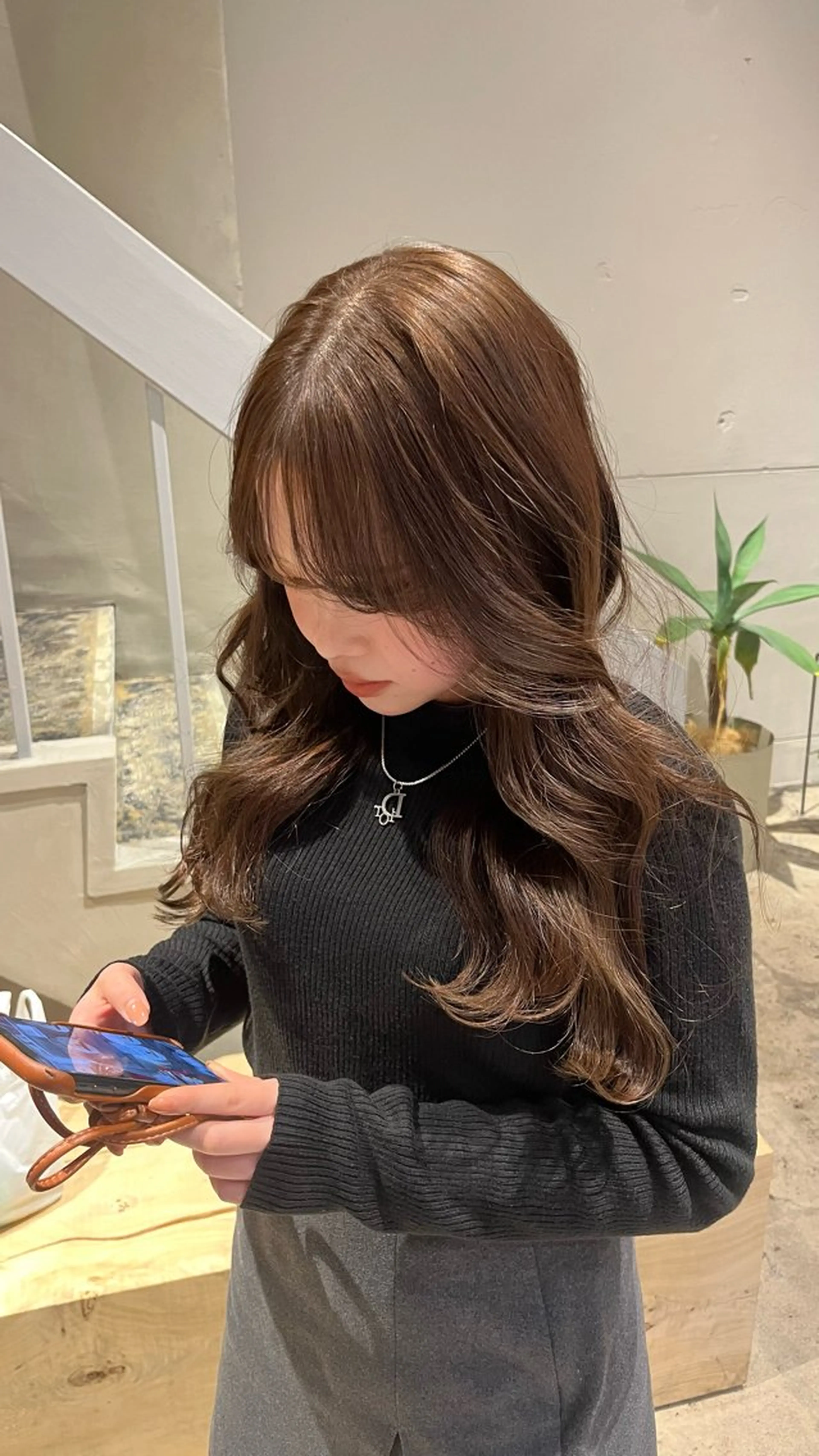 ロング 藤井 美歩/赤髪のヘアスタイル