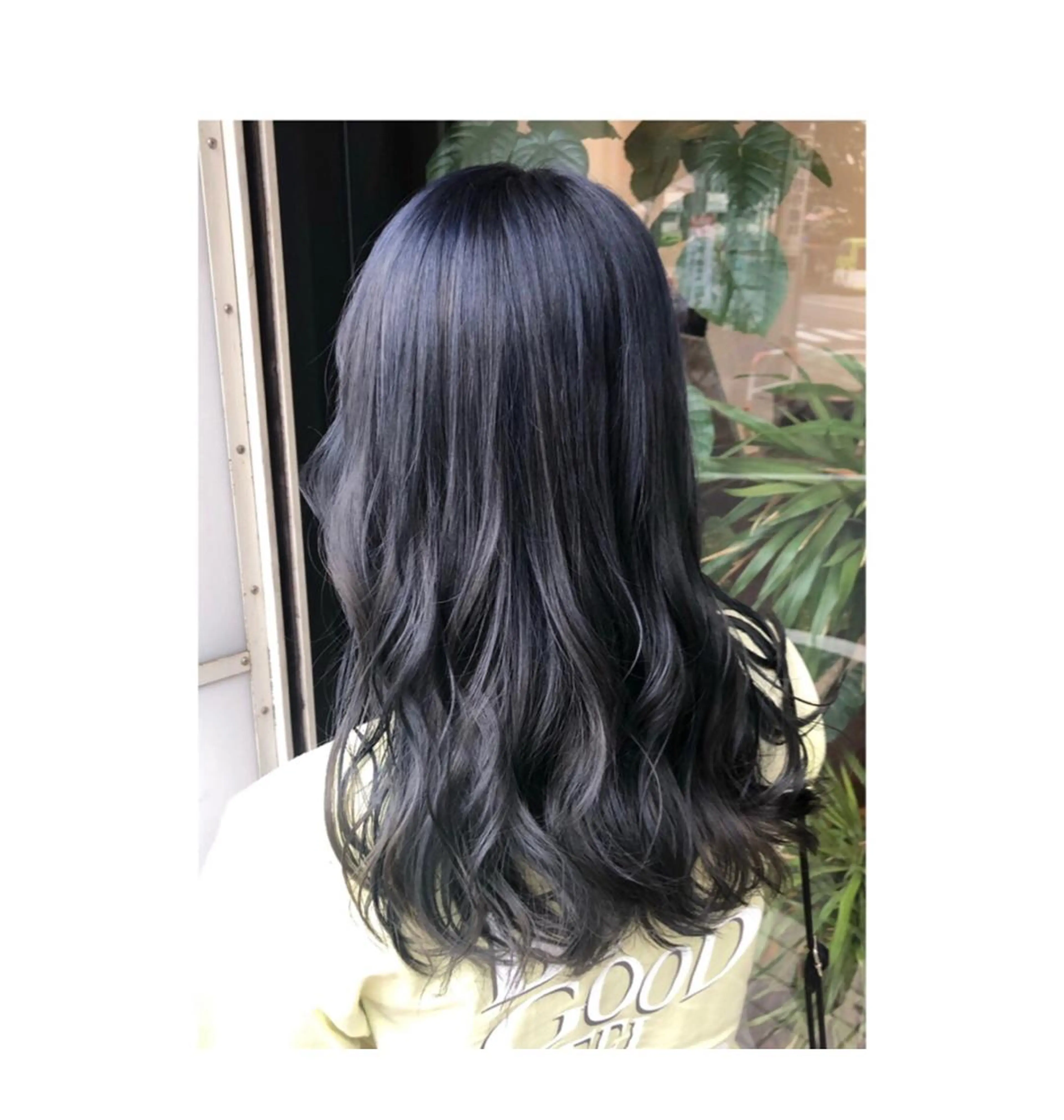 ロング カラー あらい なつみのヘアスタイル