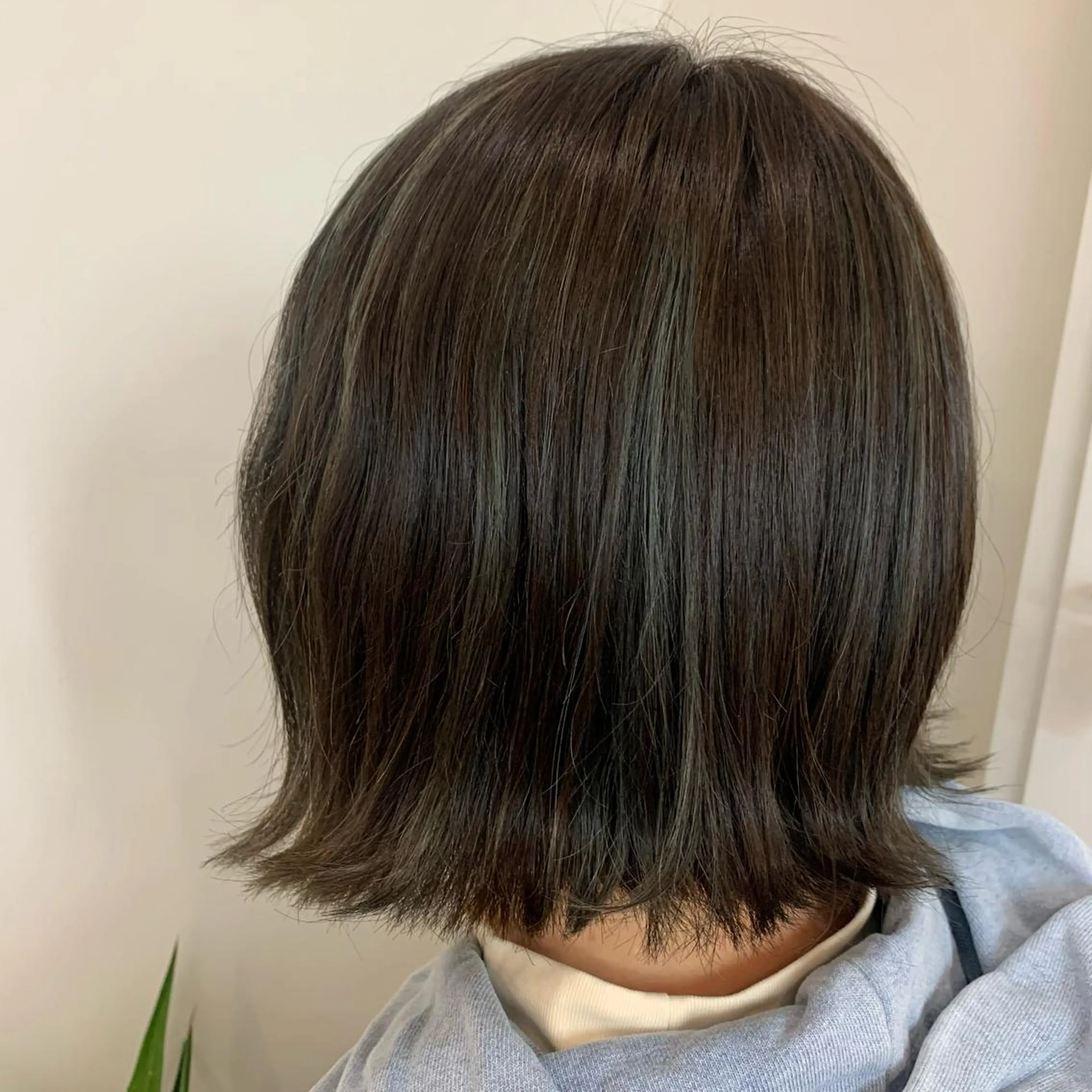 カラー 齊藤 来美のヘアスタイル