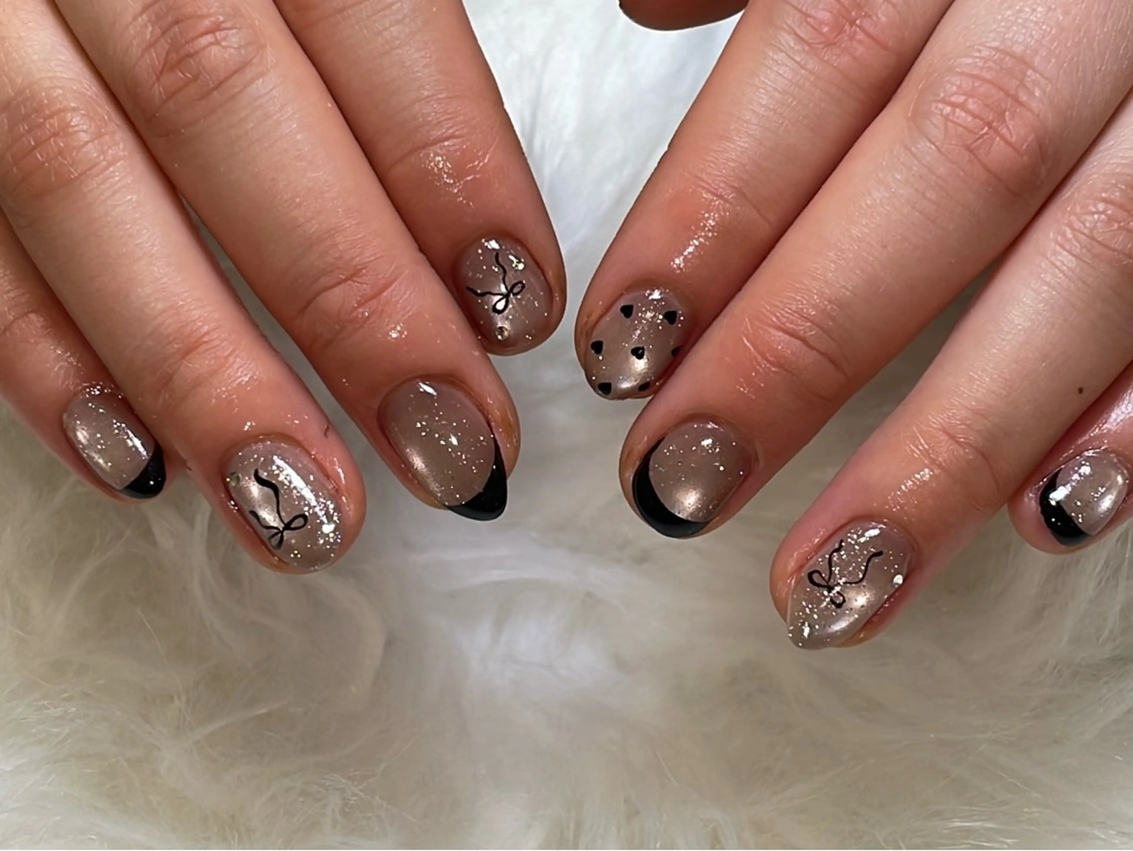 ネイル アートネイル リボン ハンドネイル ハンドケア Sunny Roa所属・SunnyRoa aguri ୨୧˖*のネイルデザイン