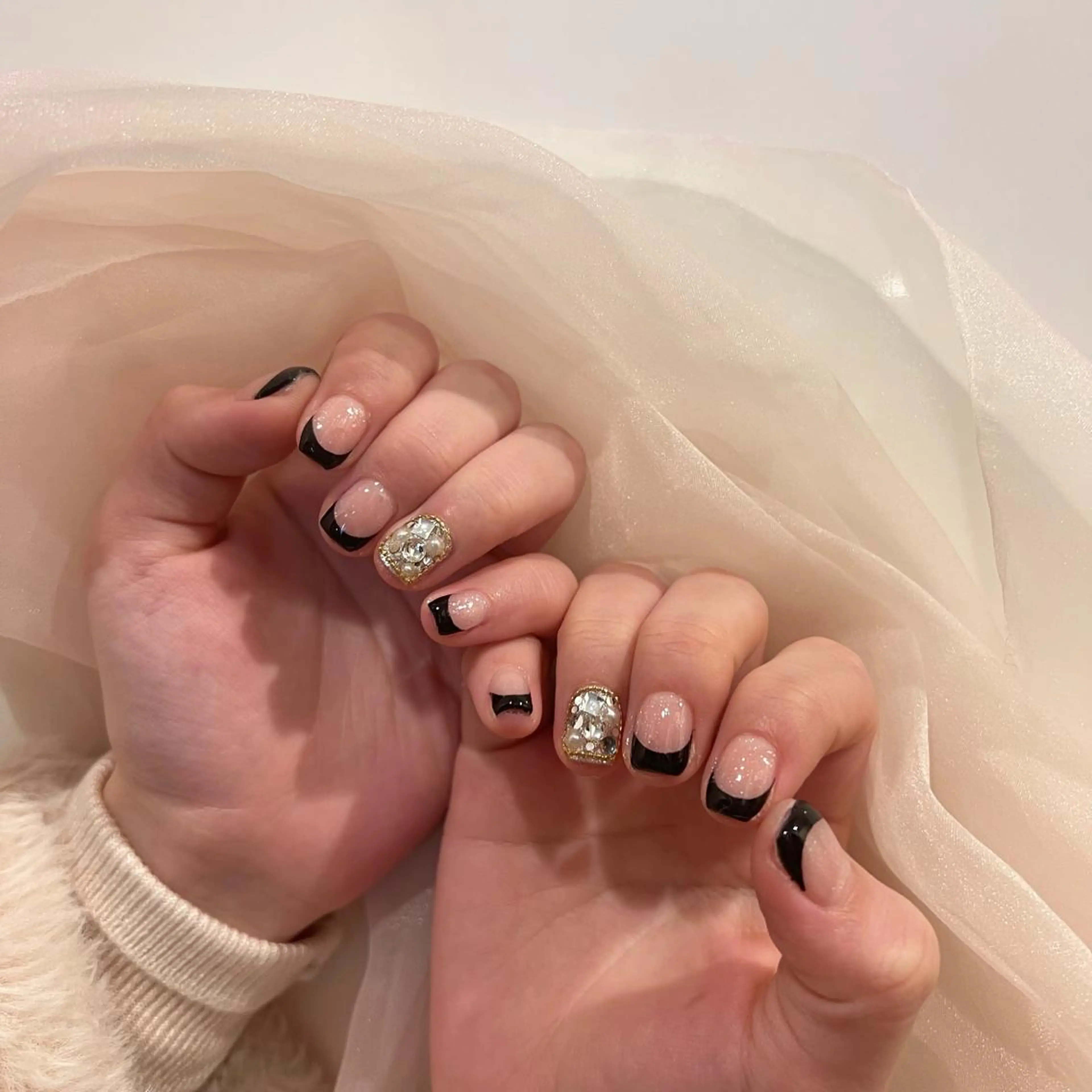 ネイル 黒葛原 めぐみのネイルデザイン