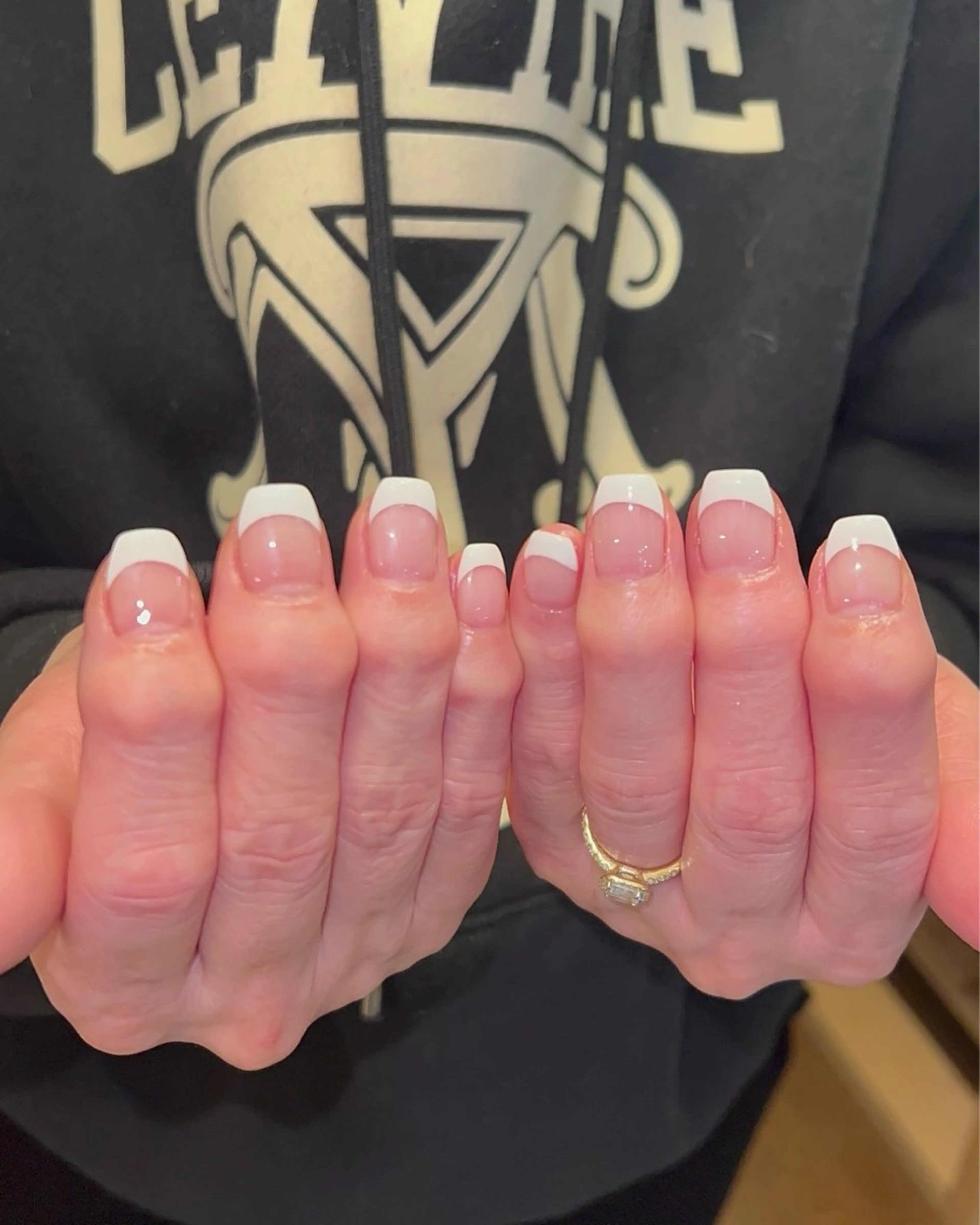 ネイル ハンドネイル フットネイル ハンドケア Nes.Nail所属・Miyagi Asamiのネイルデザイン