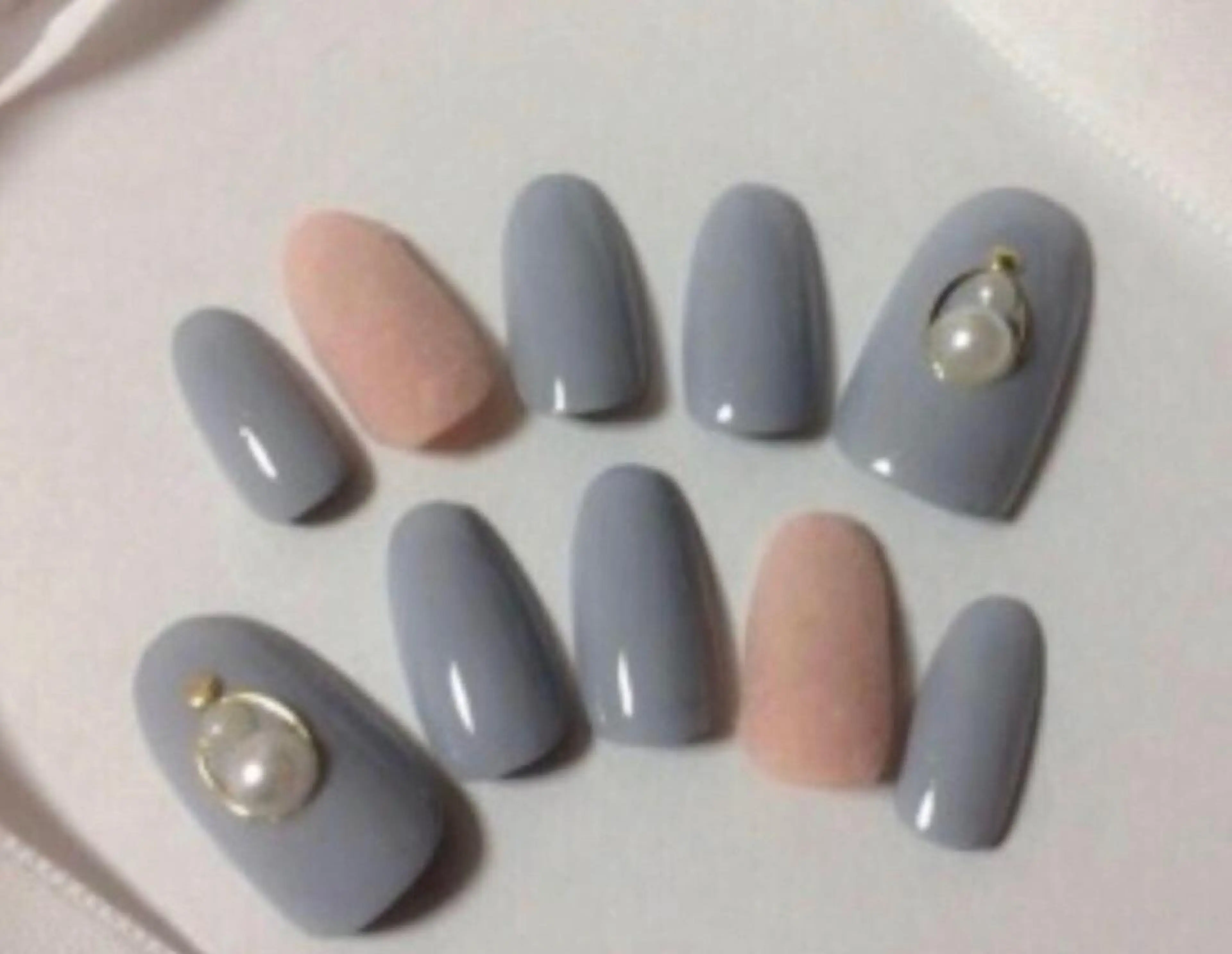 ネイル ハンドネイル ゲン レイカのネイルデザイン