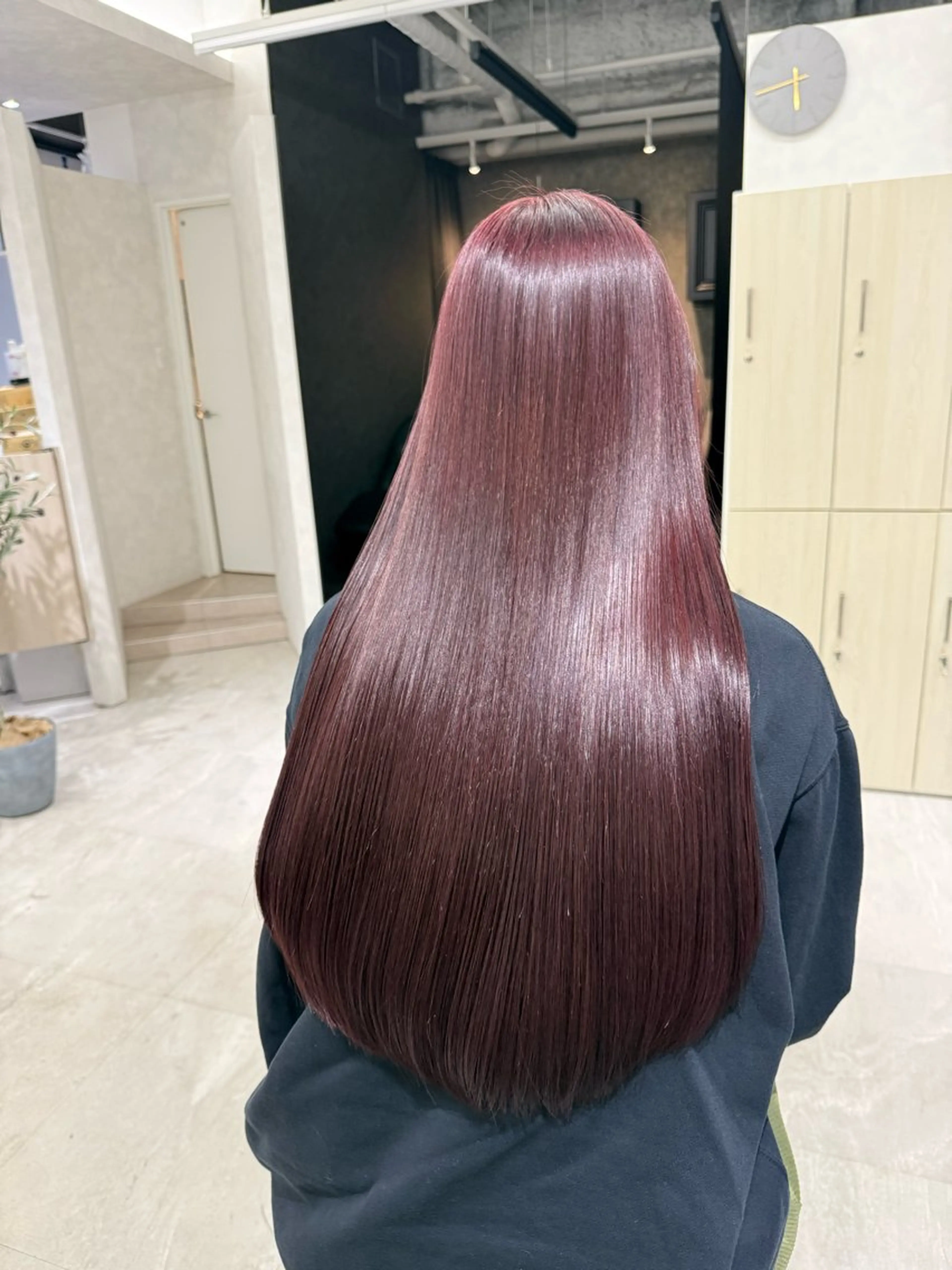 【🌷平日限定🌷】髪質改善ストレート➕ケアトリートメントの写真