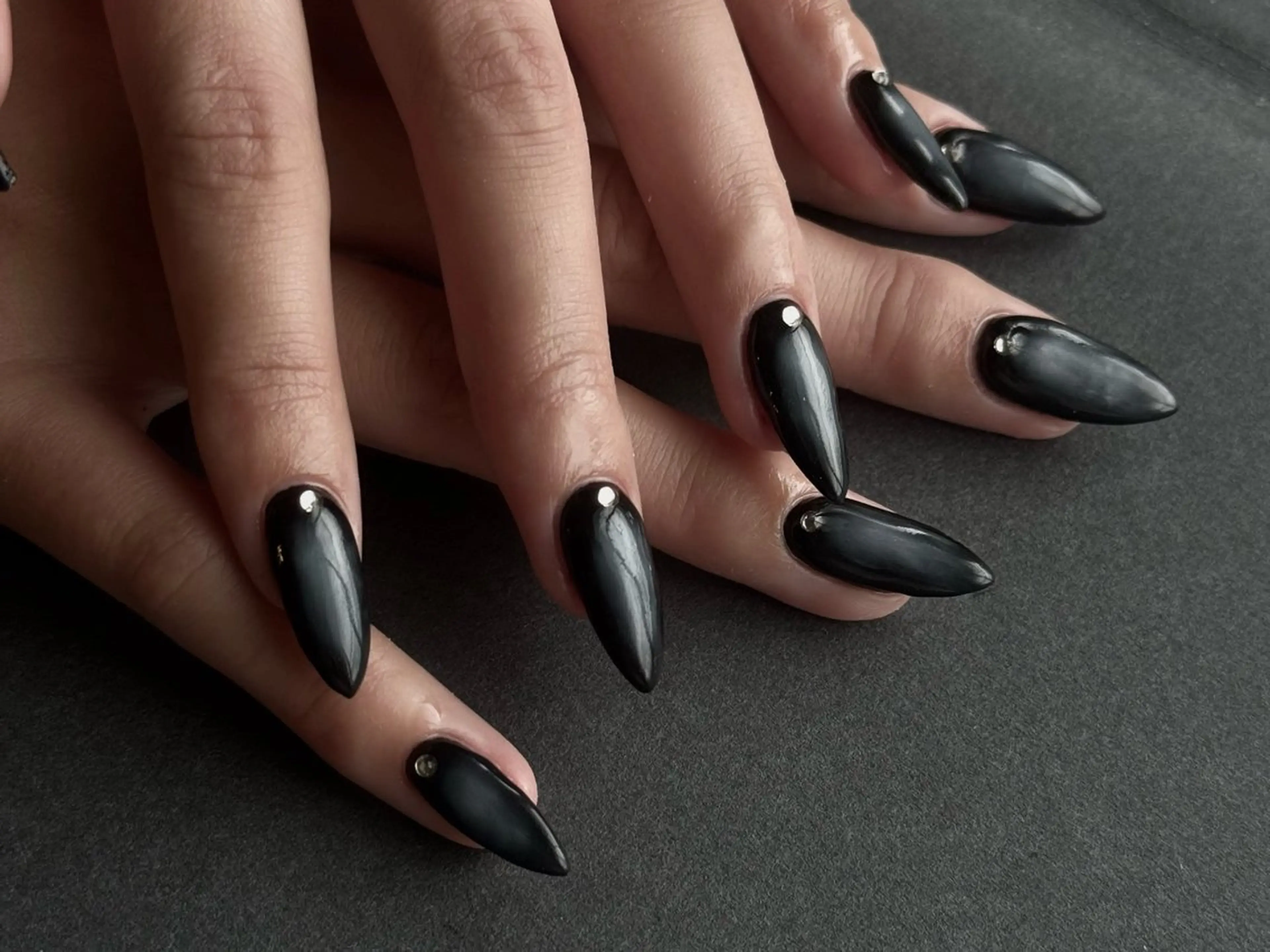 ネイル ハンドネイル haruka .のネイルデザイン