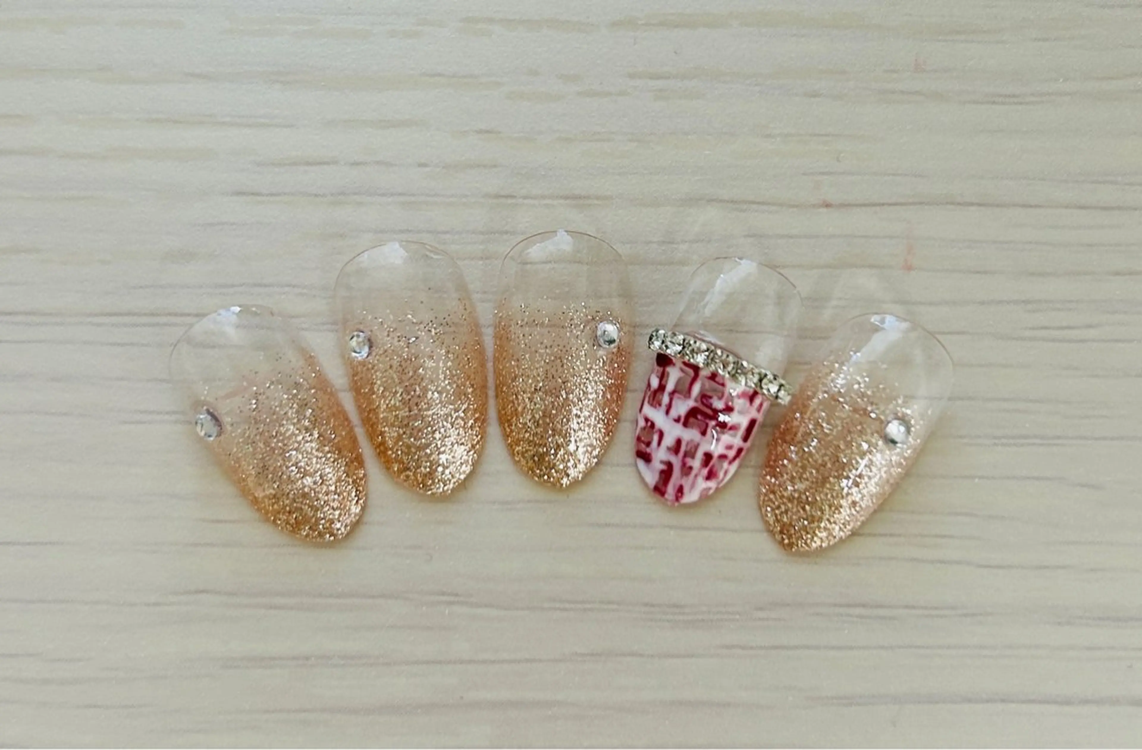 ネイル Nailsalon Smilingのネイルデザイン